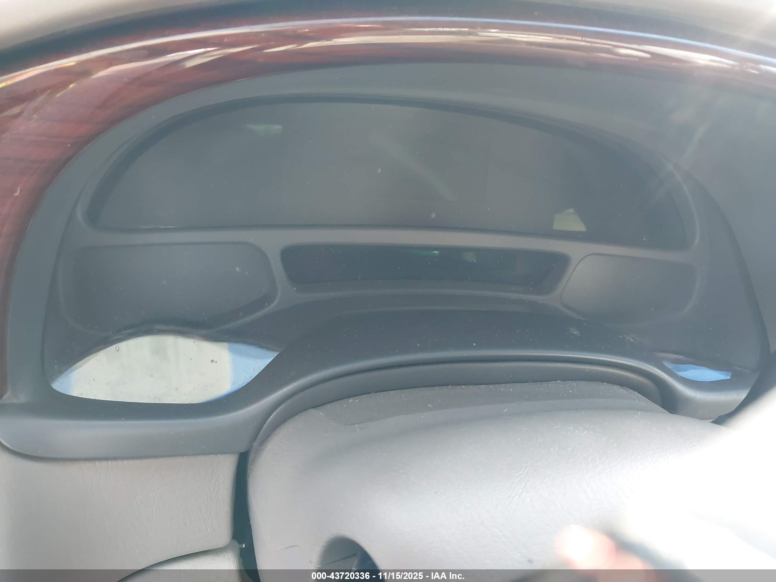 CADILLAC DEVILLE image 7