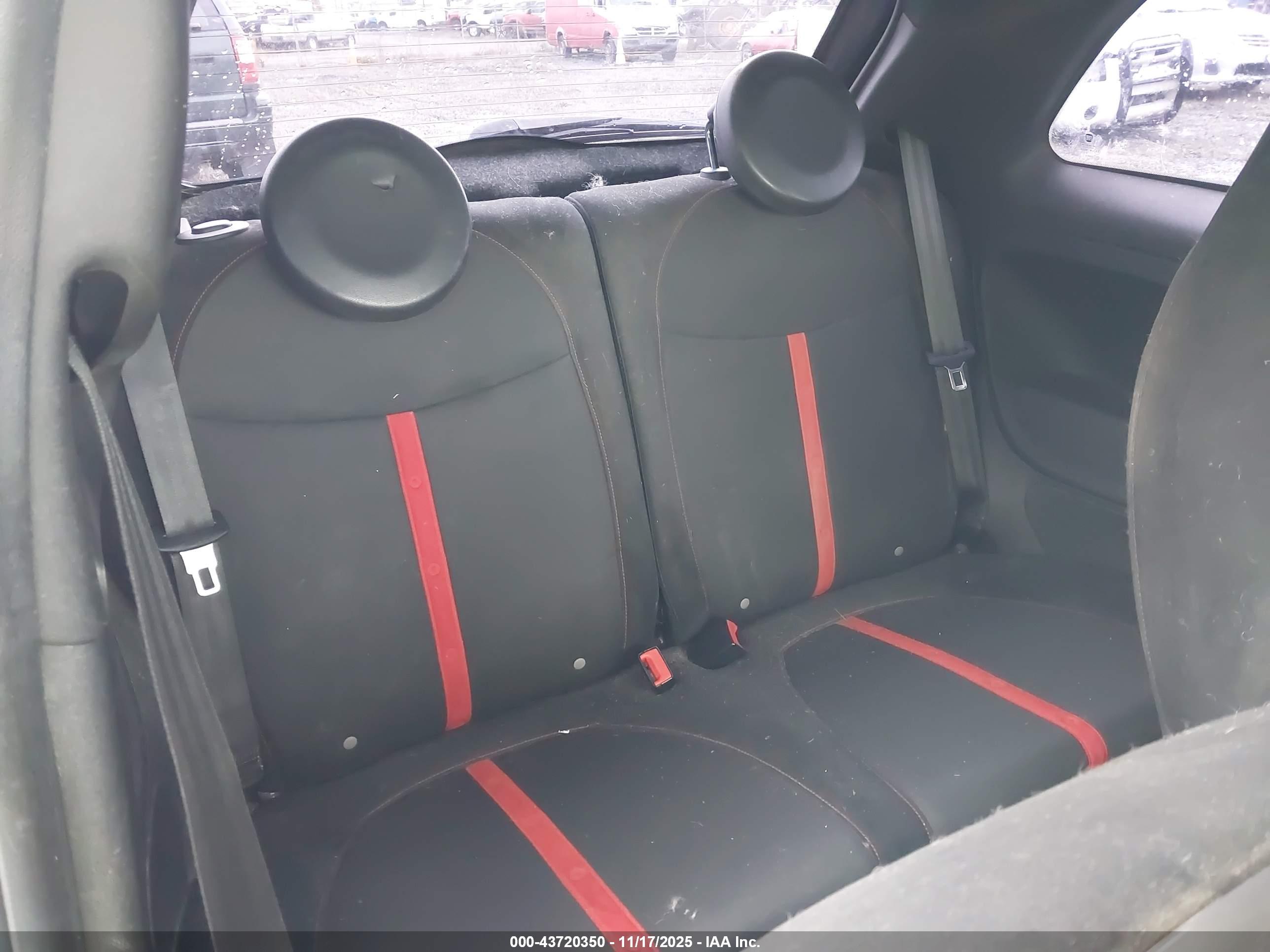 FIAT 500 image 8