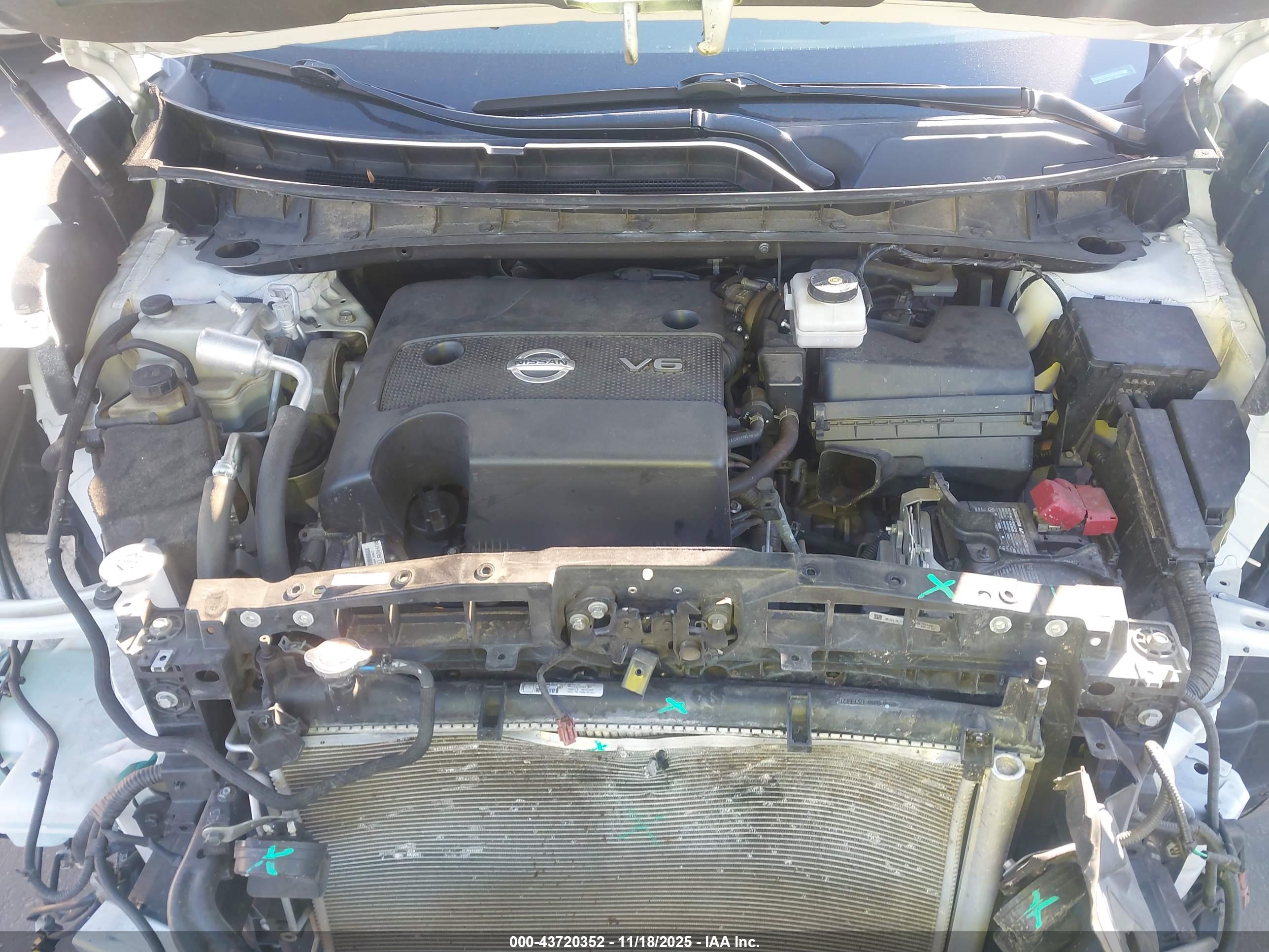 NISSAN MURANO image 10