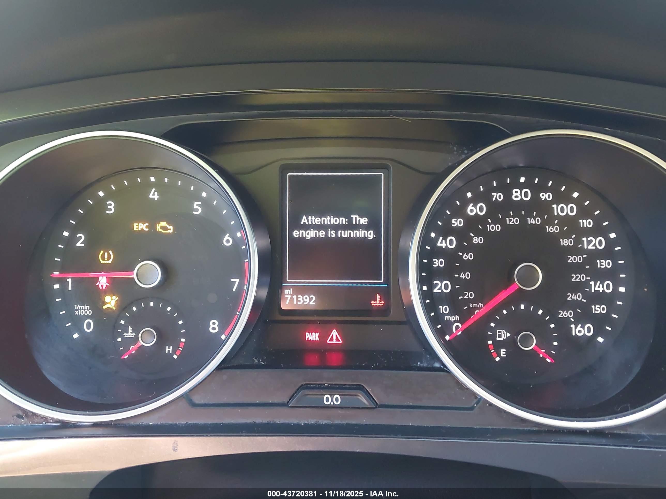 VOLKSWAGEN TIGUAN image 7