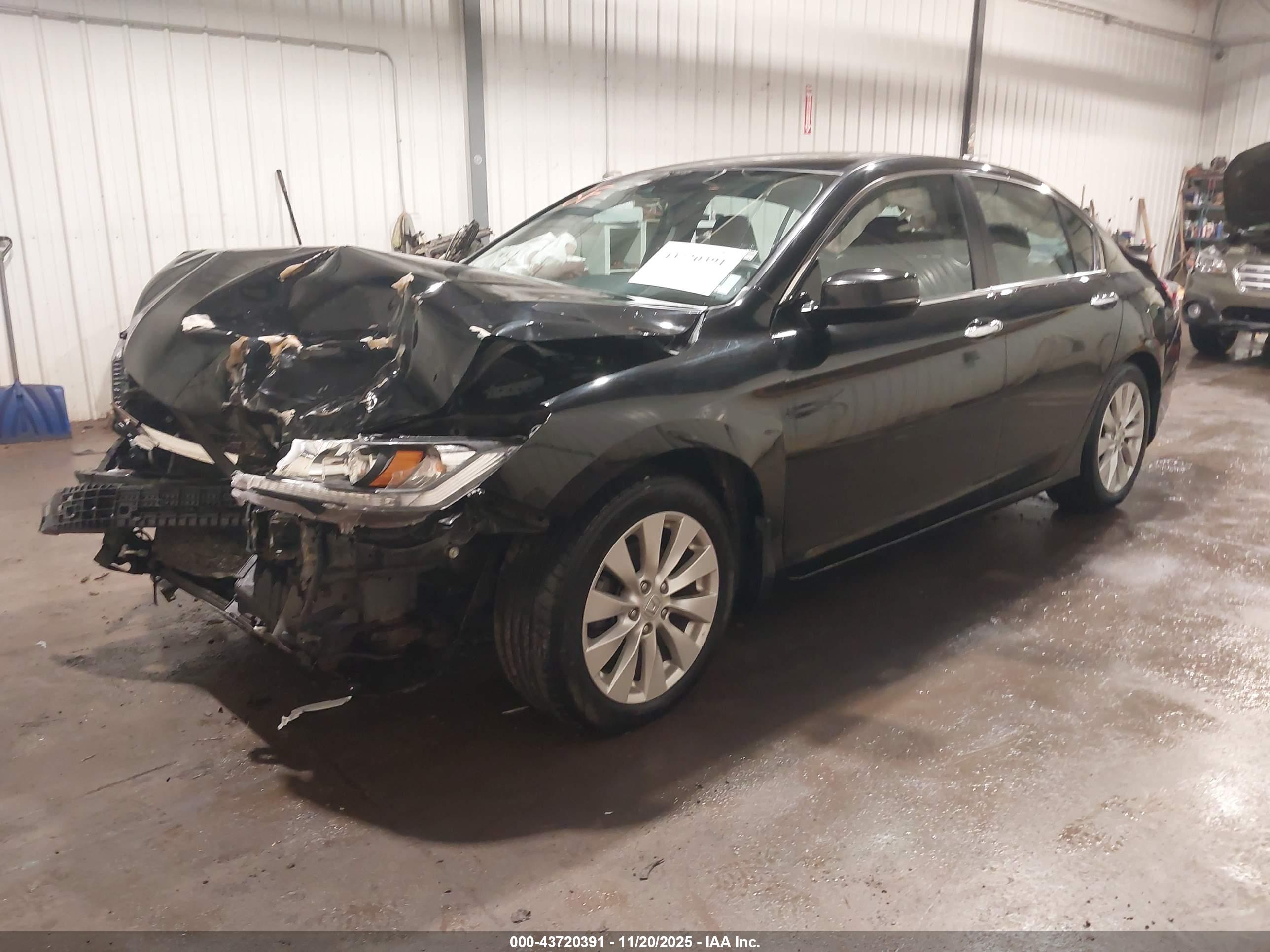 HONDA ACCORD image 2