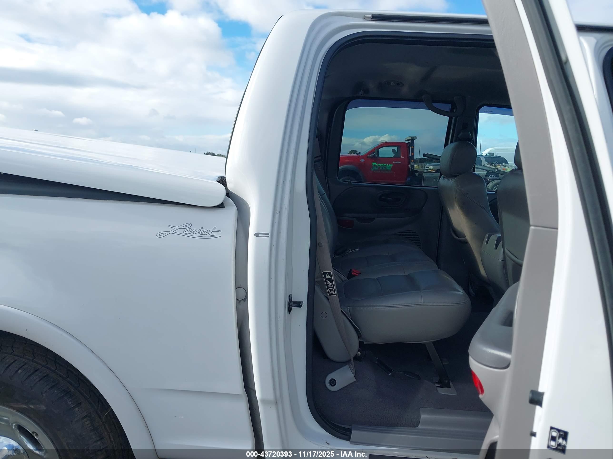 FORD F-150 image 8