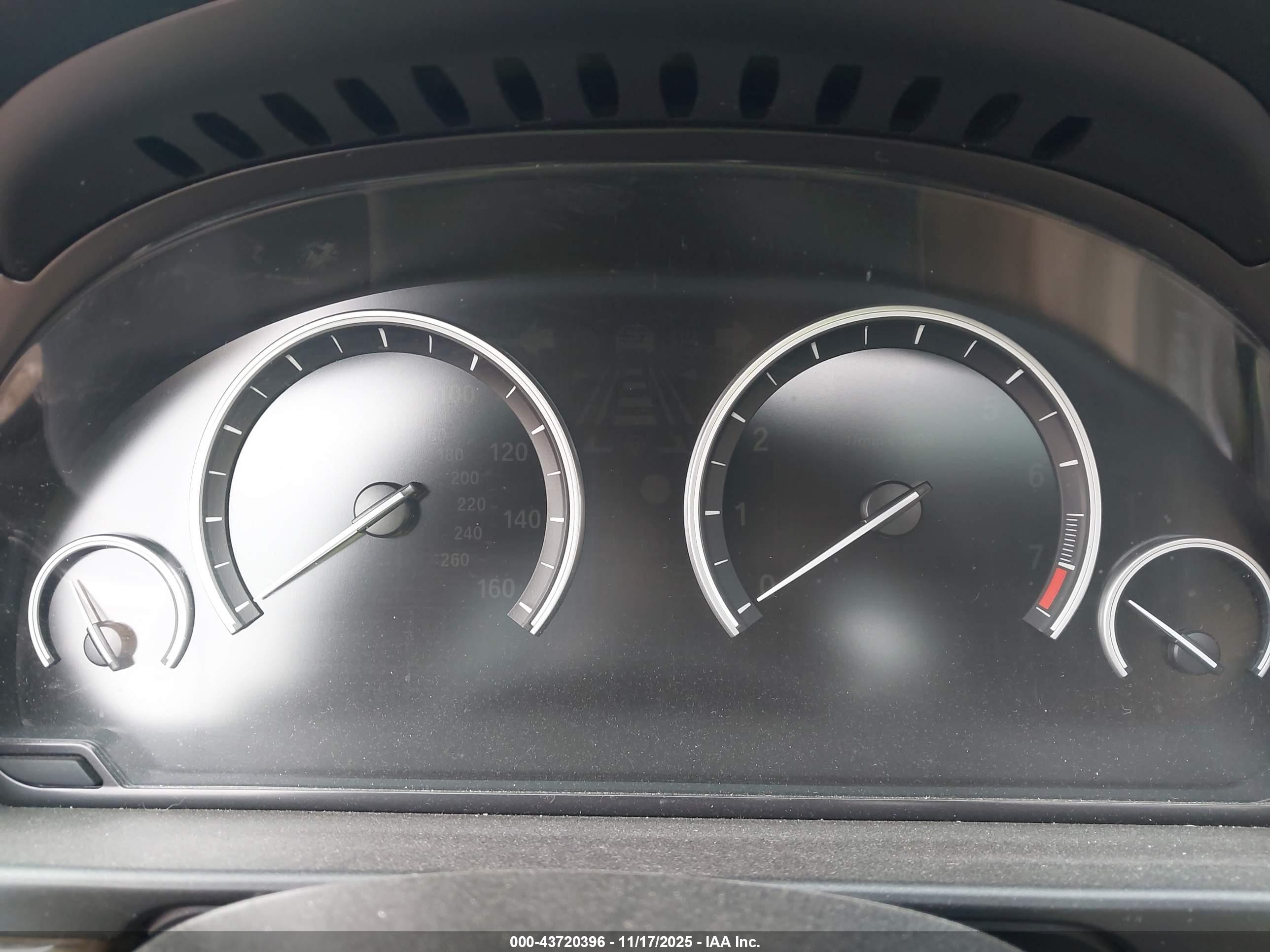 BMW 535I image 7
