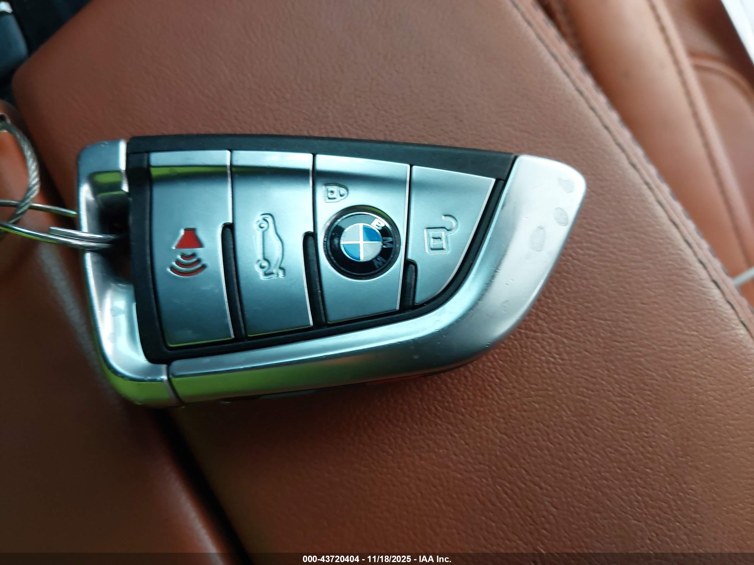 BMW M5 image 11