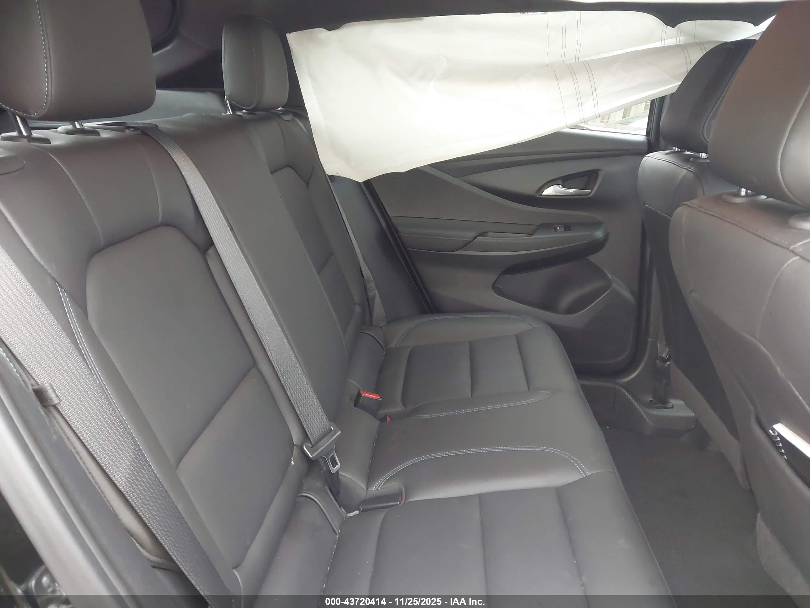 BUICK ENVISTA image 8