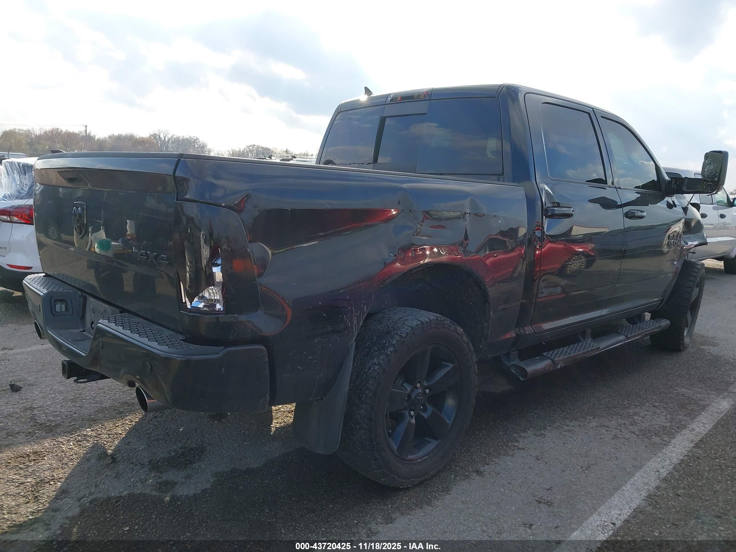 RAM 1500 image 4