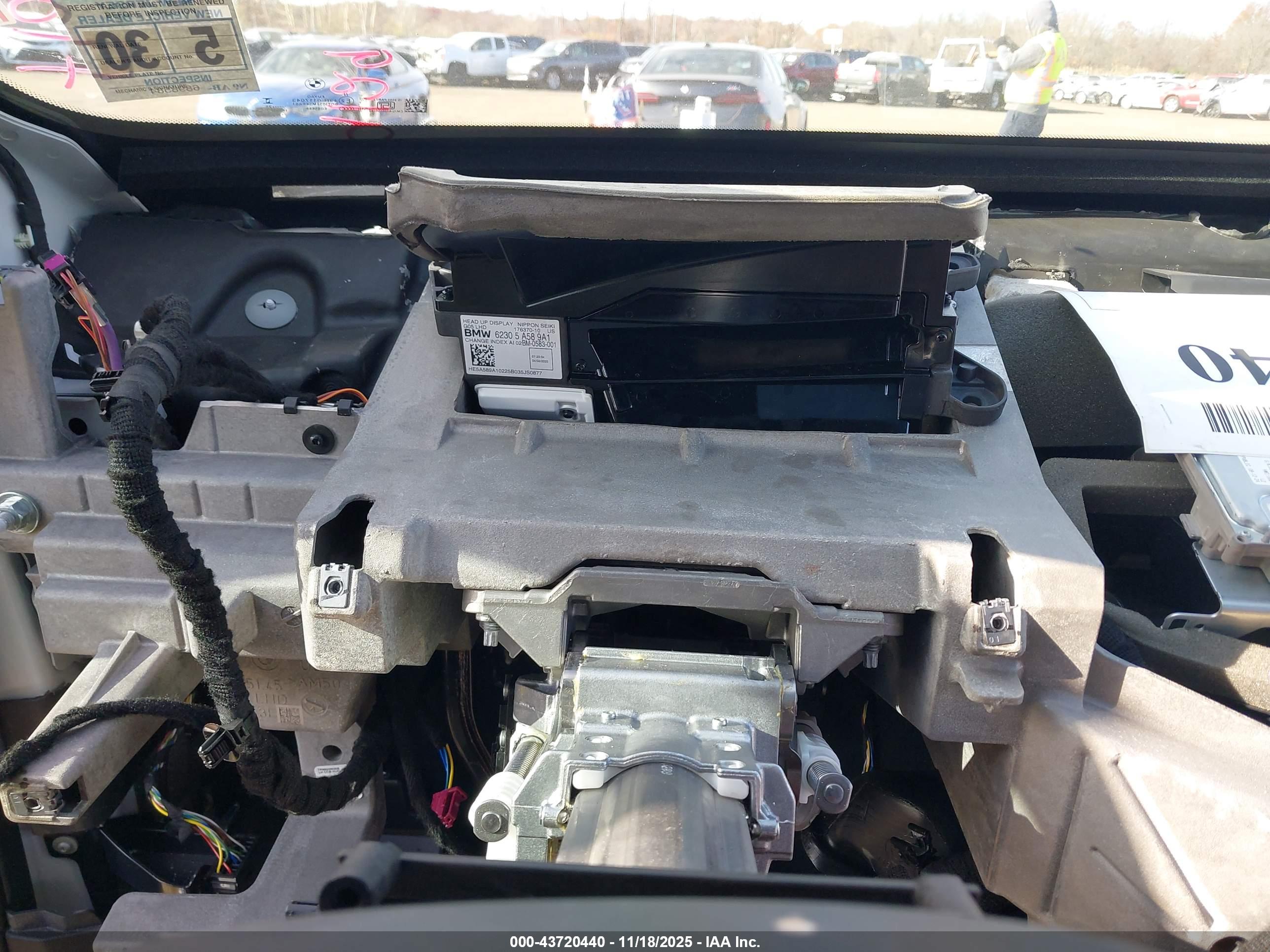 BMW X7 image 7