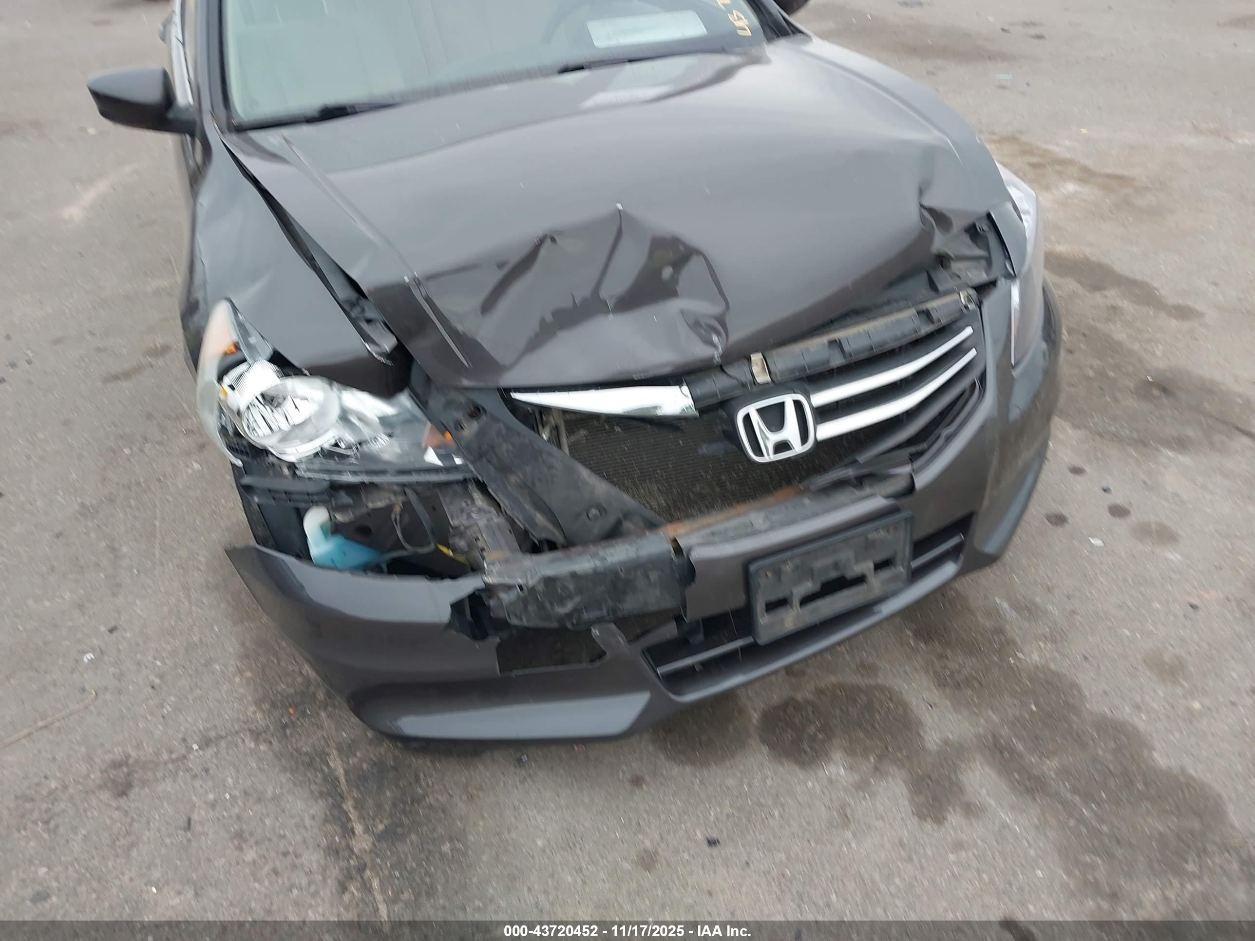 HONDA ACCORD image 6