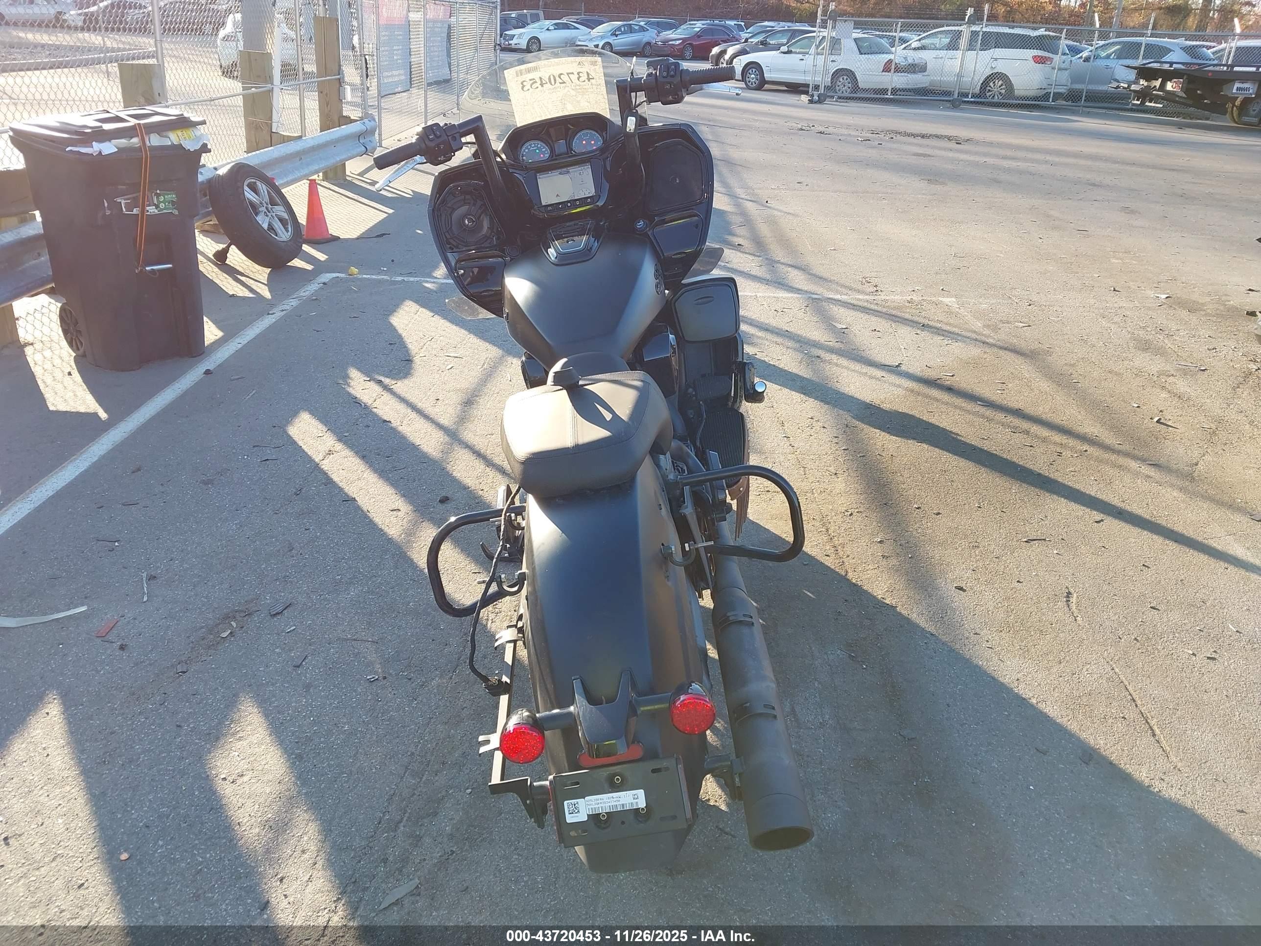 INDIAN MOTORCYCLE image 6