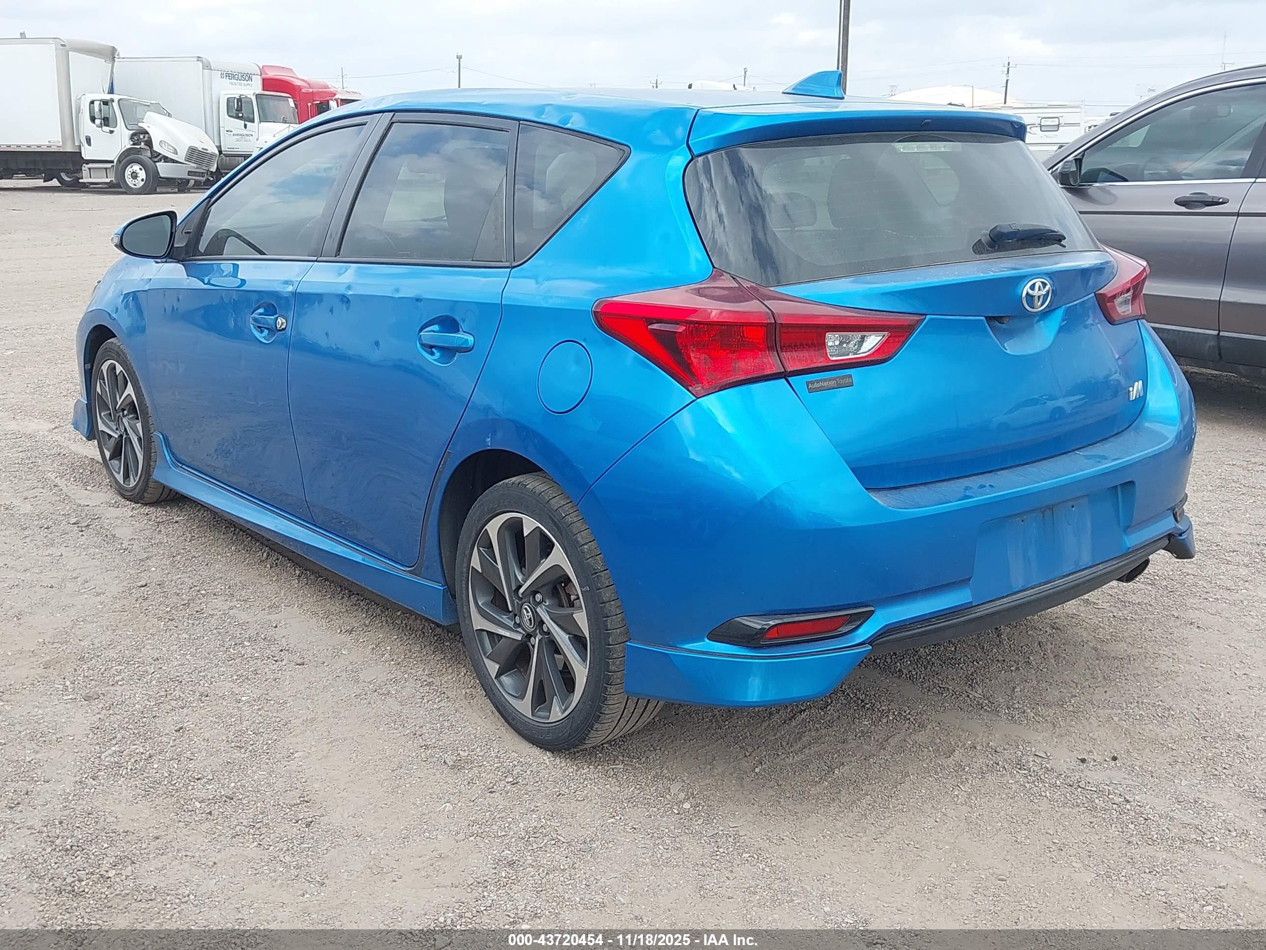 TOYOTA COROLLA image 3
