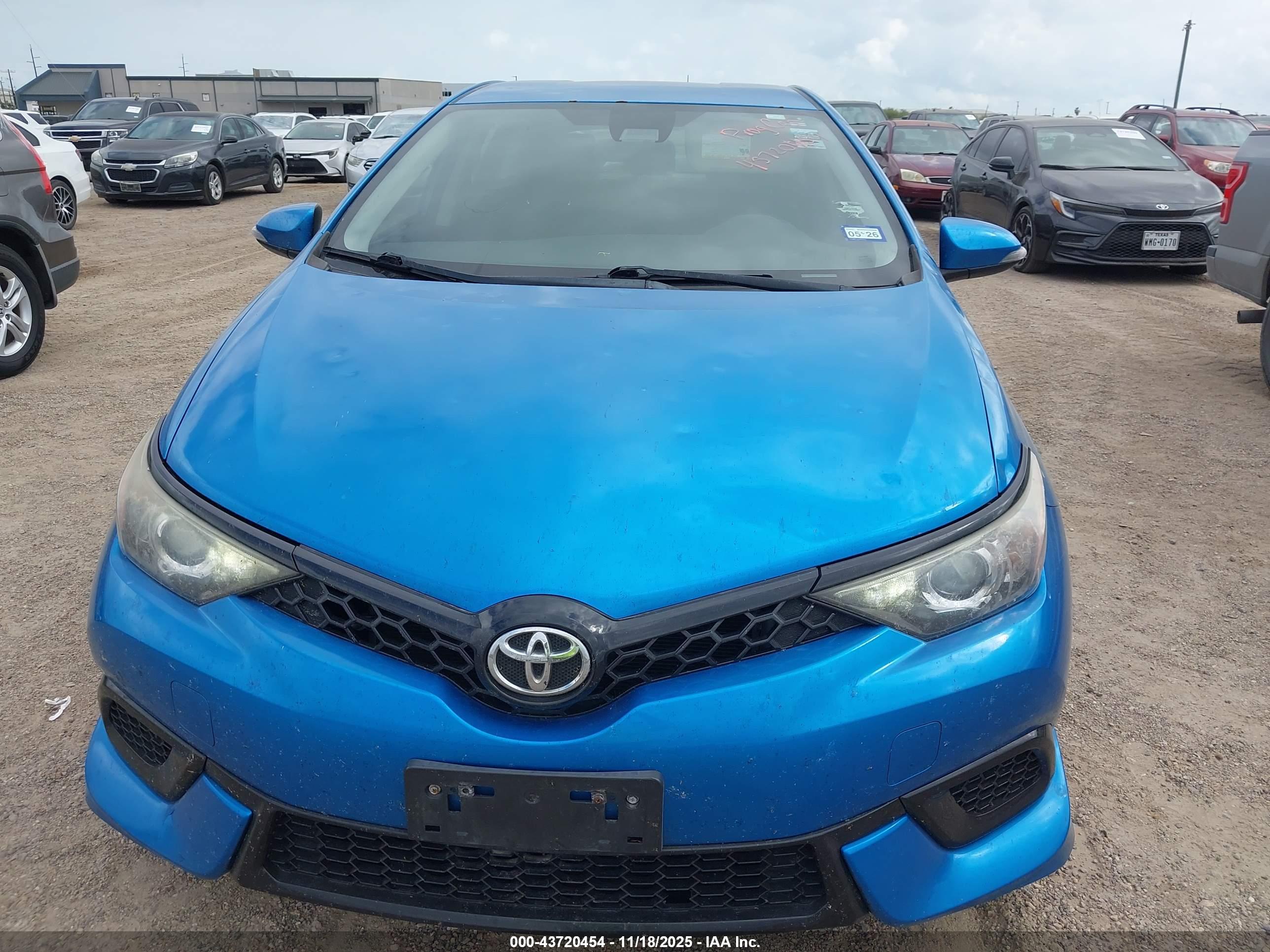 TOYOTA COROLLA image 6