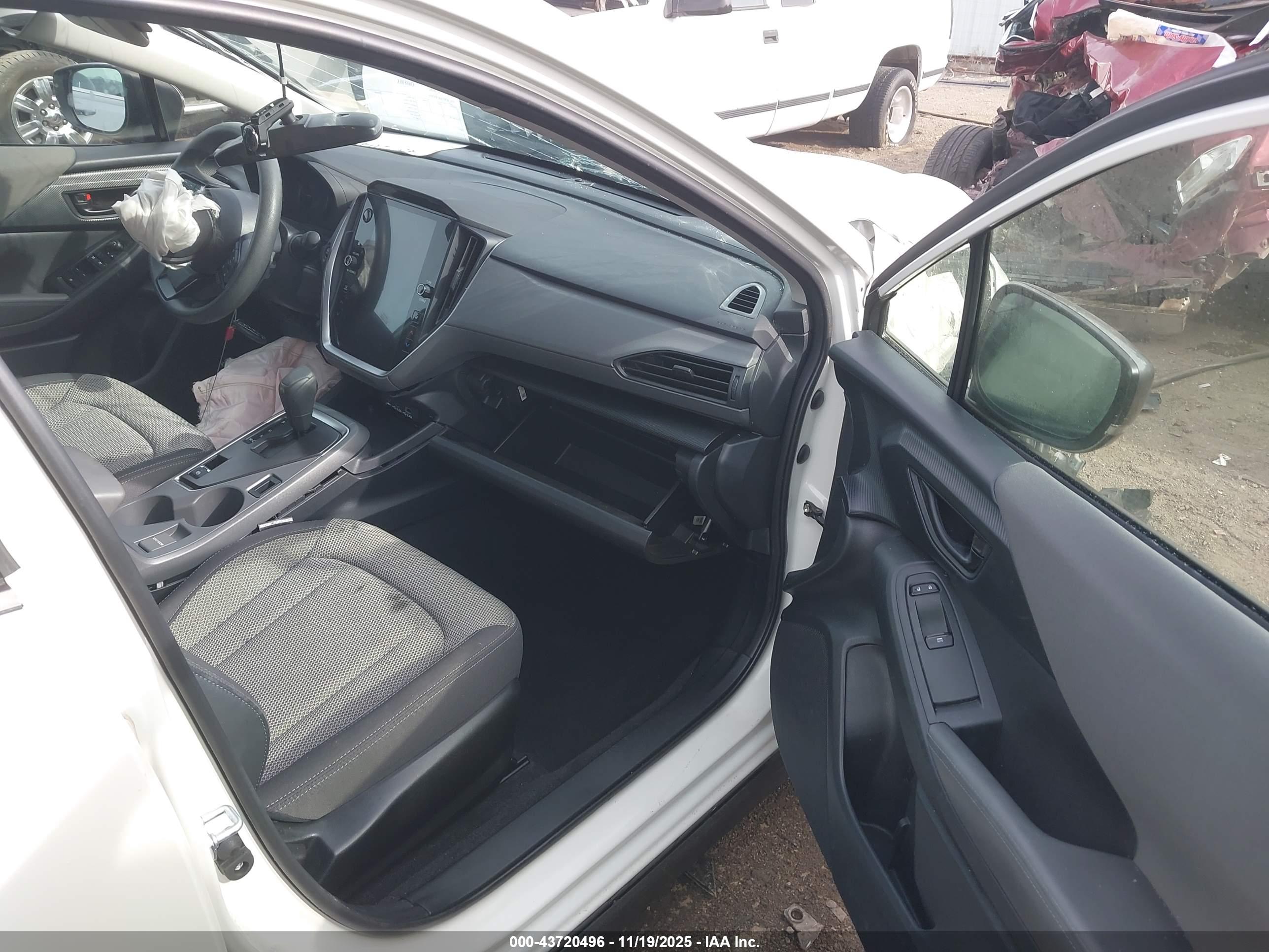 SUBARU CROSSTREK image 5