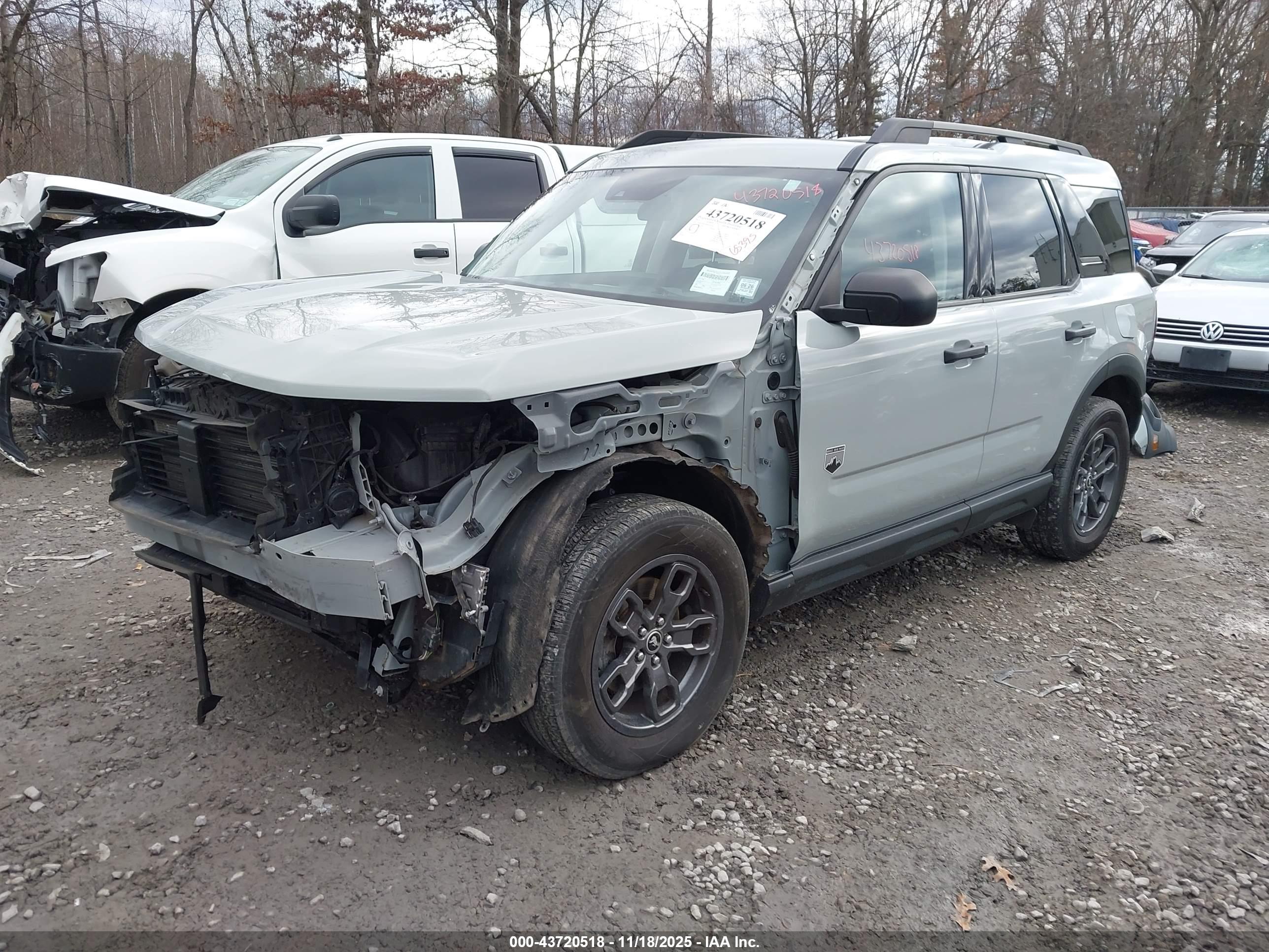 FORD BRONCO image 2