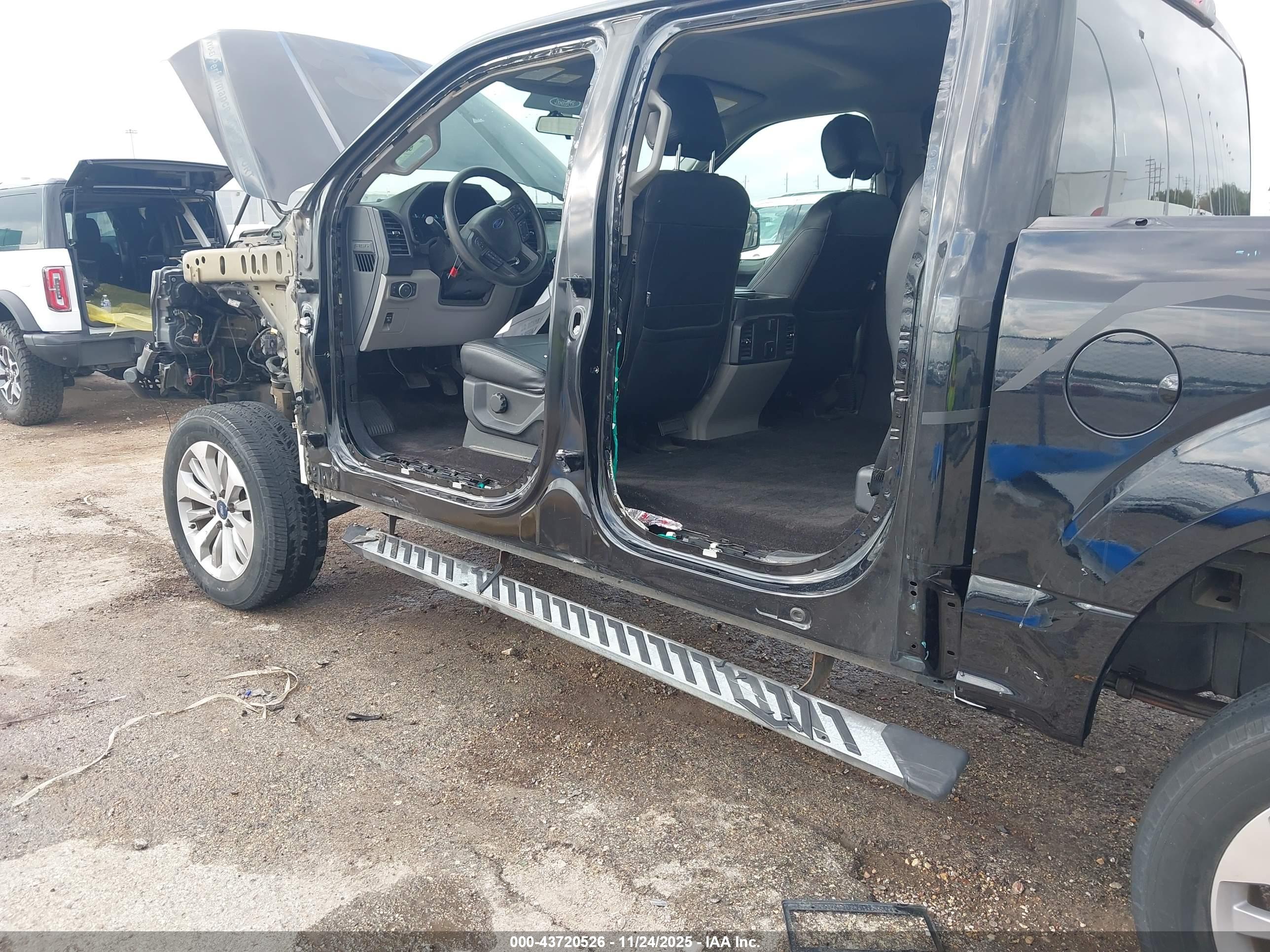 FORD F-150 image 6