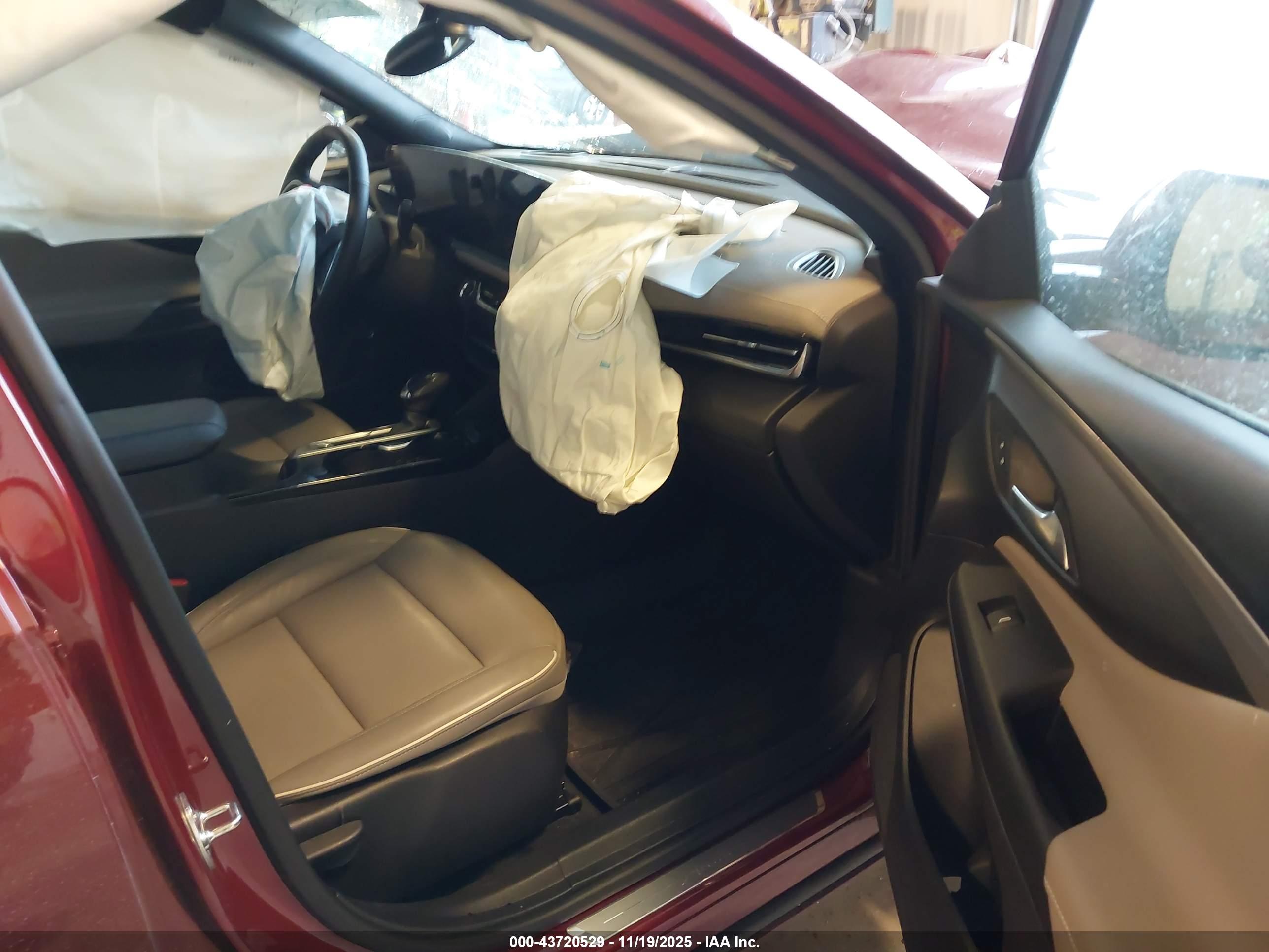 BUICK ENVISTA image 5
