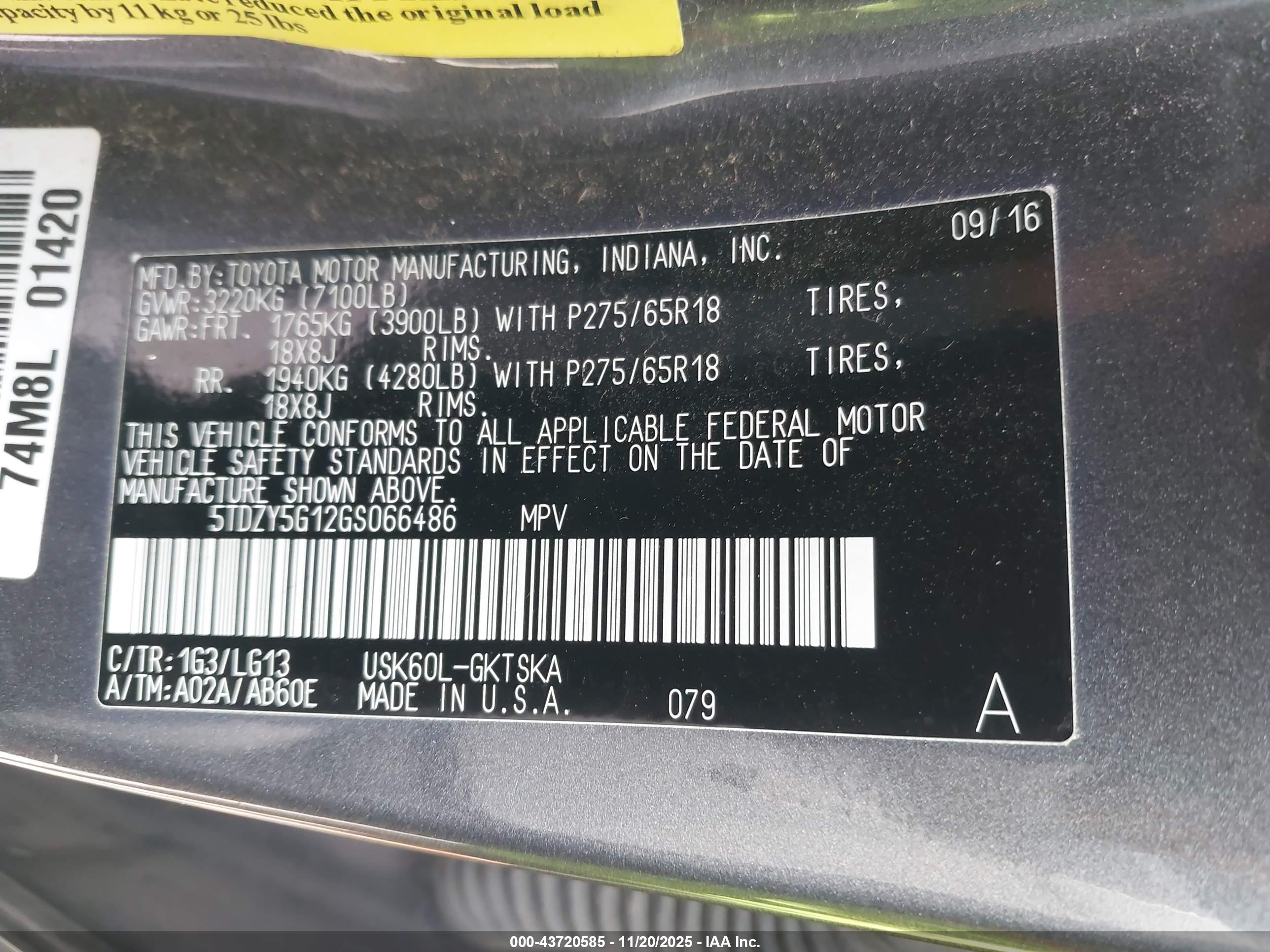 TOYOTA SEQUOIA image 9