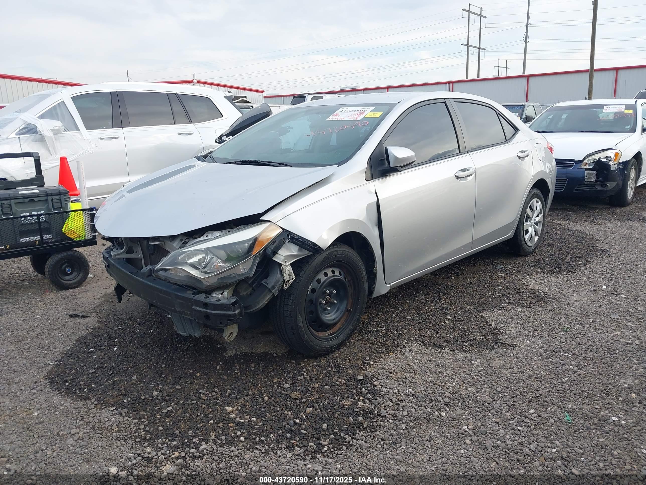 TOYOTA COROLLA image 2