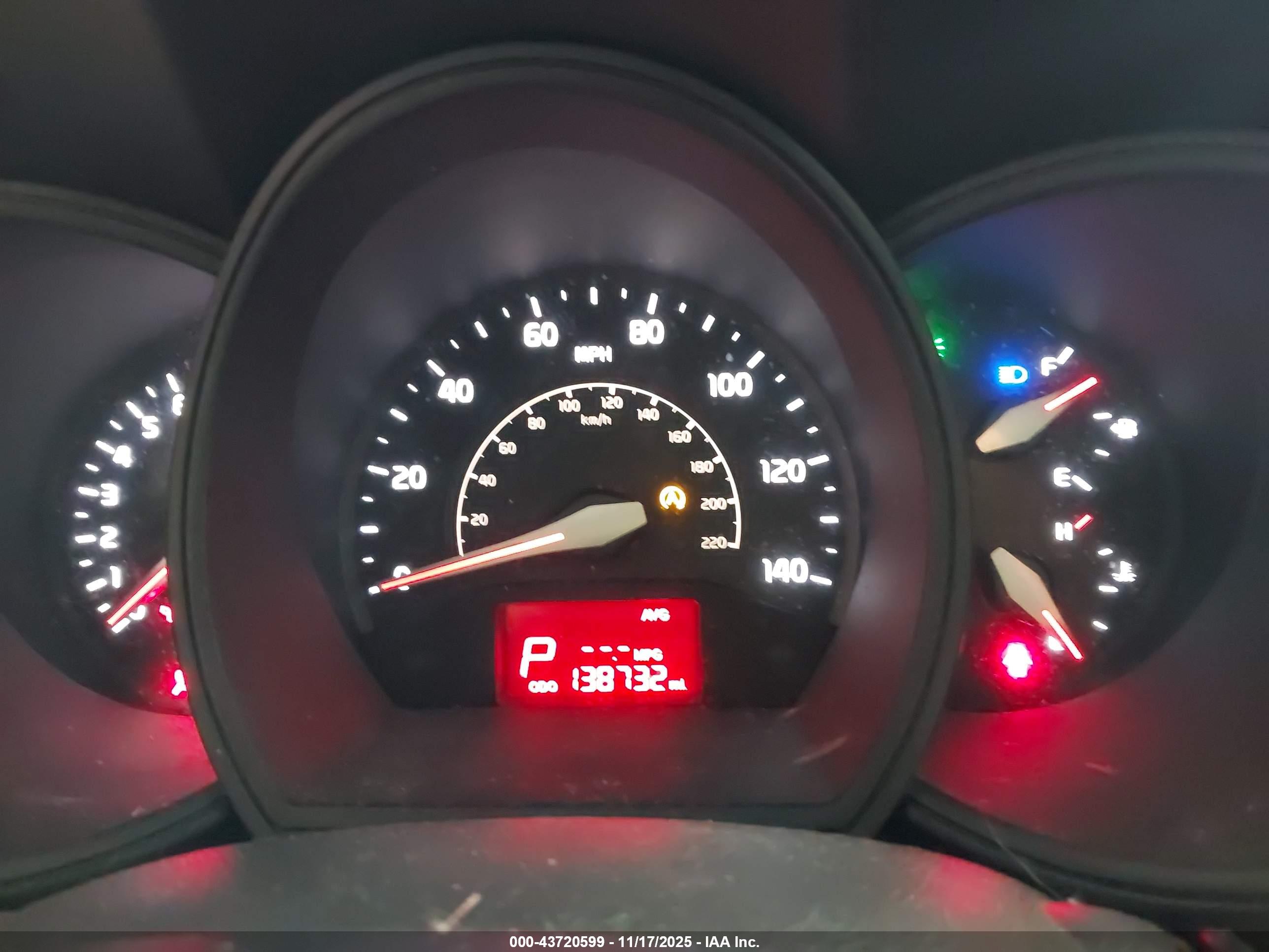 KIA RIO image 7