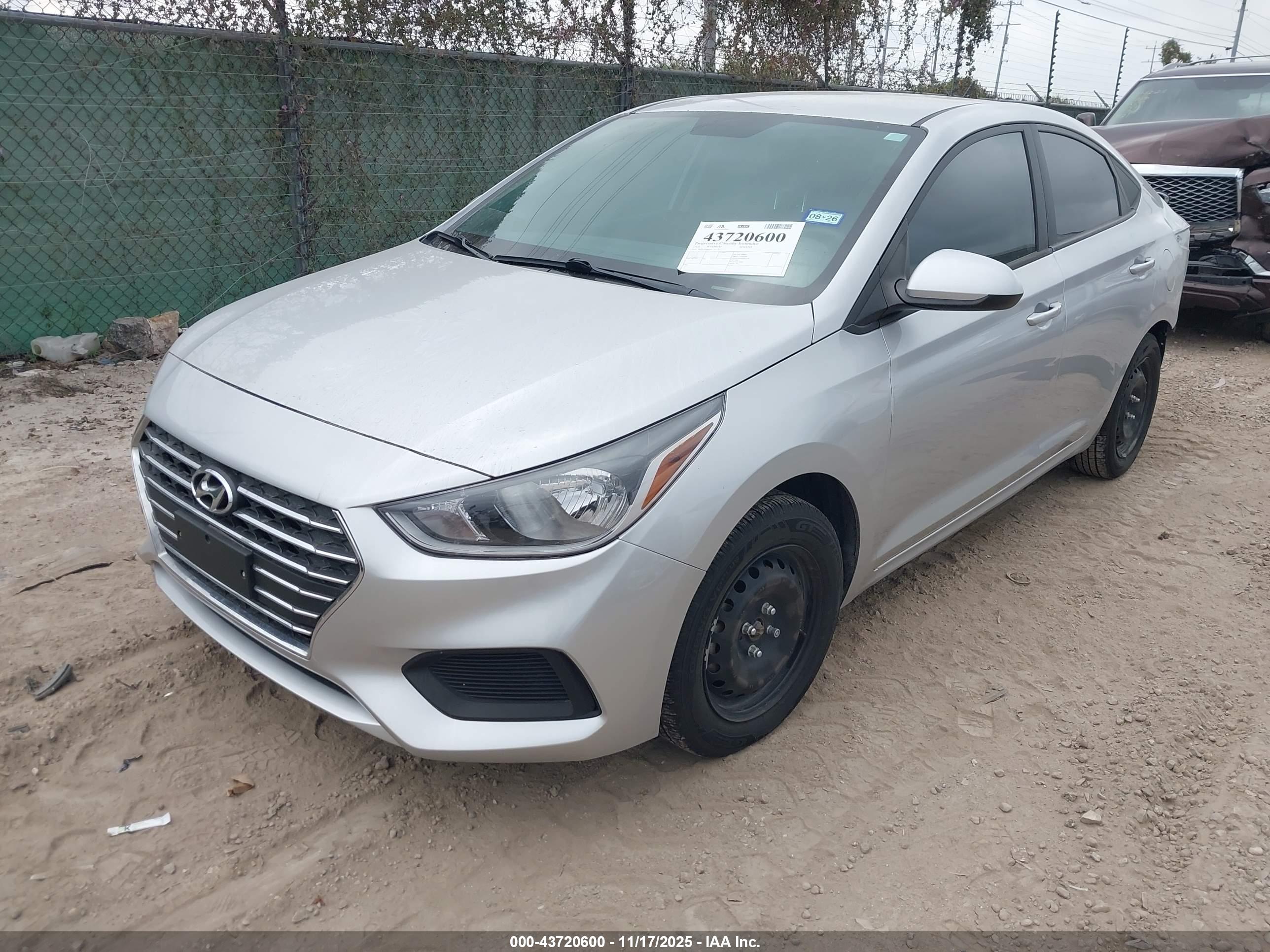 HYUNDAI ACCENT image 2