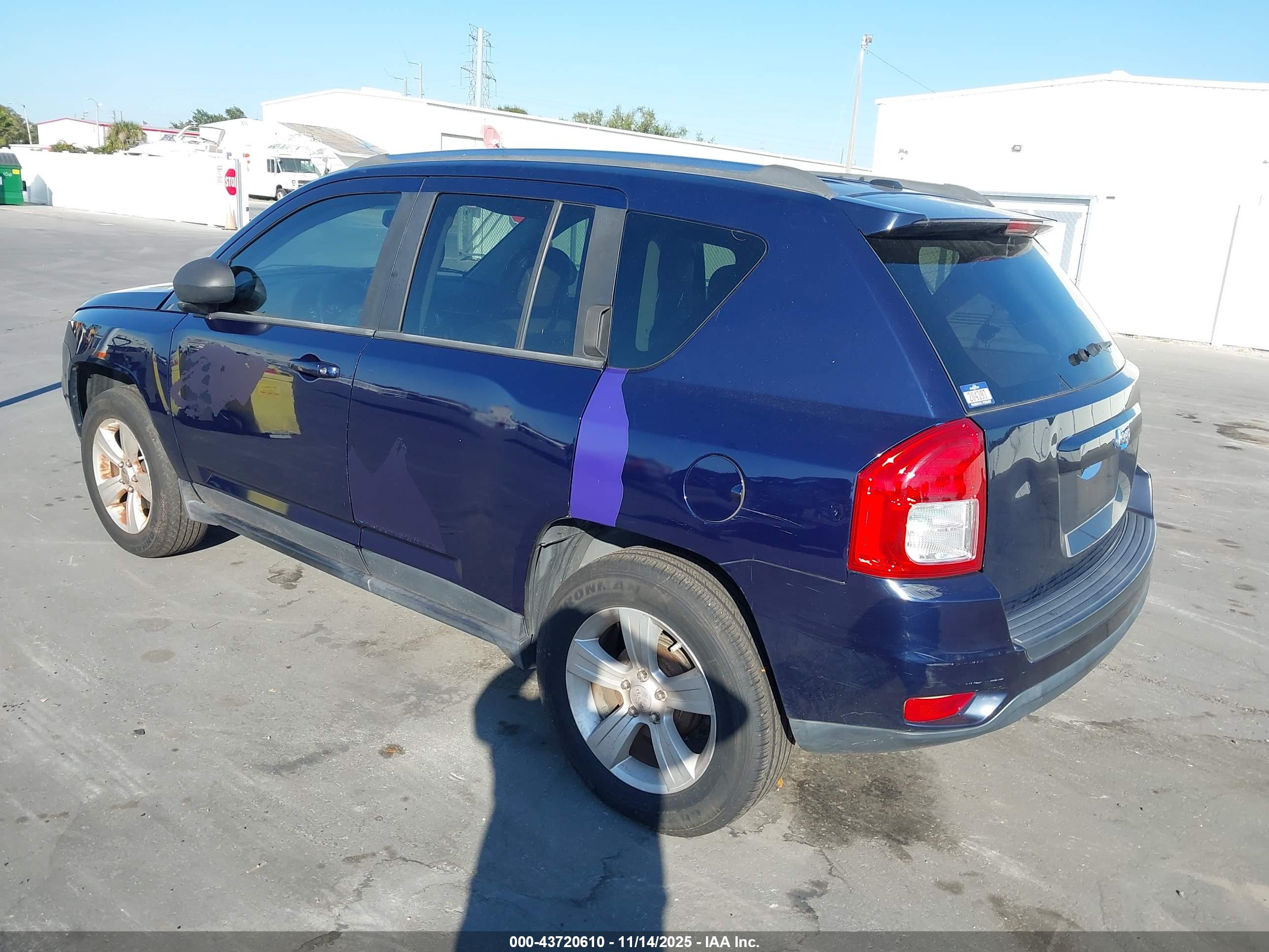 JEEP COMPASS image 3