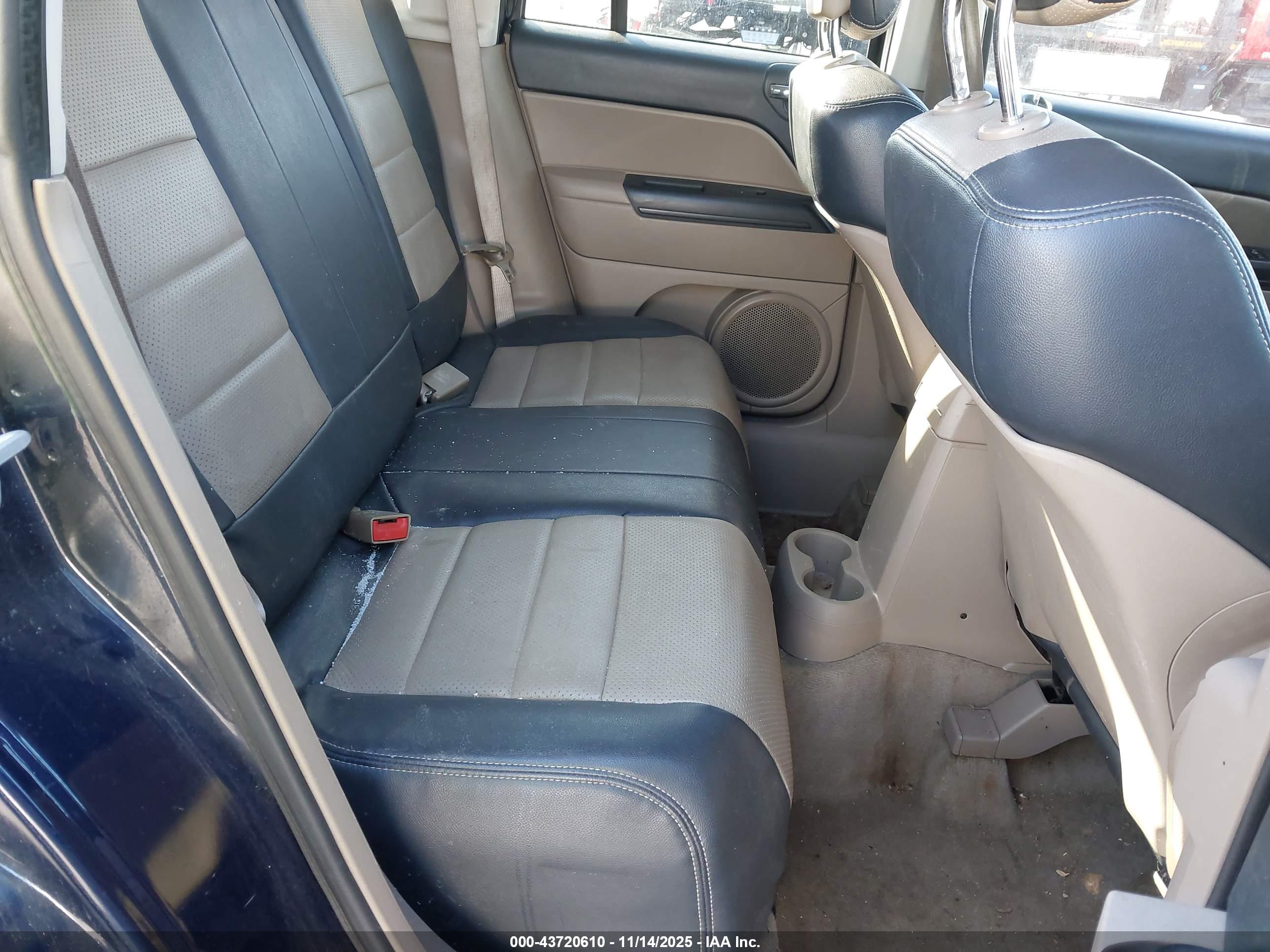JEEP COMPASS image 8