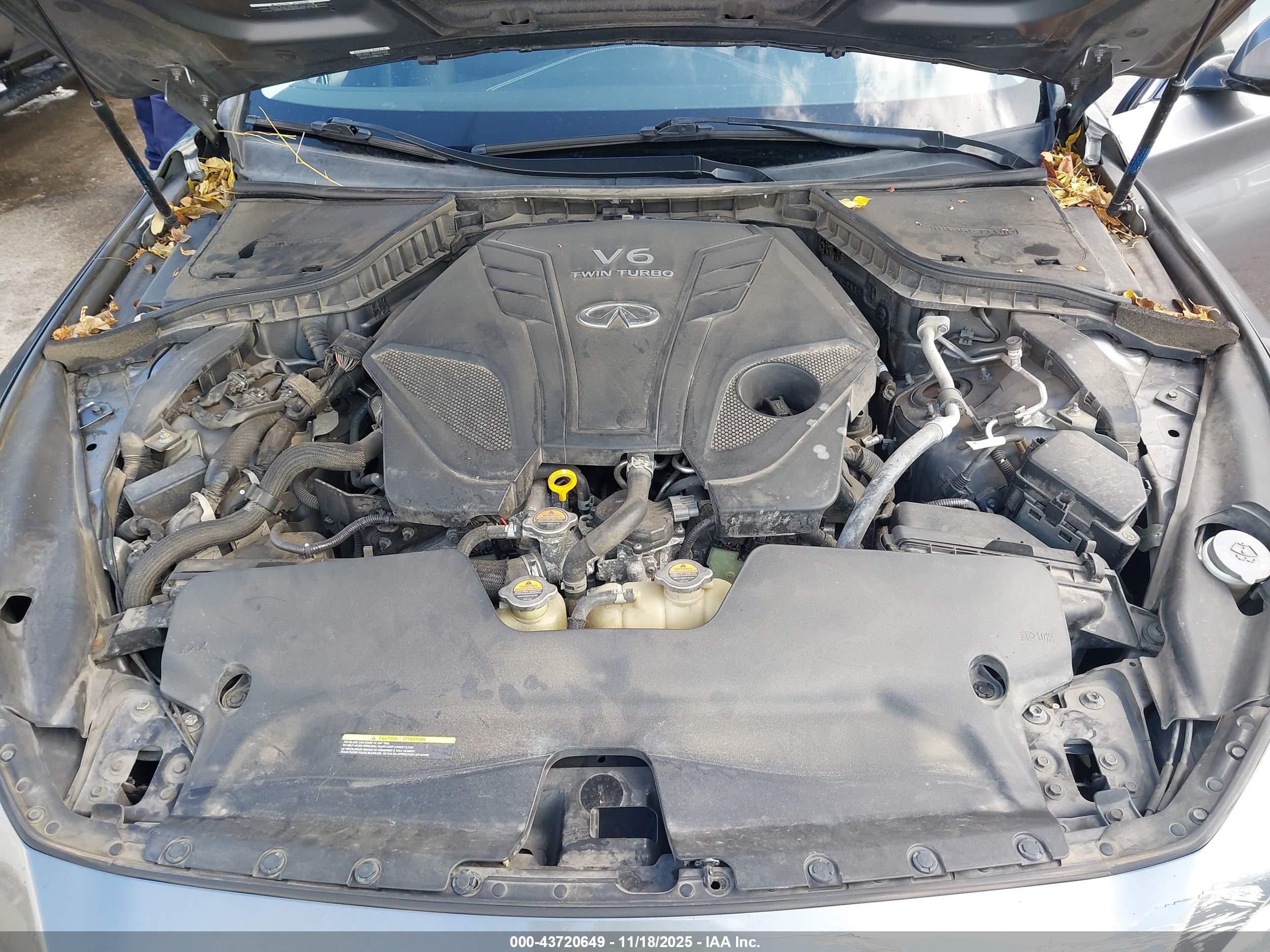 INFINITI Q50 image 10
