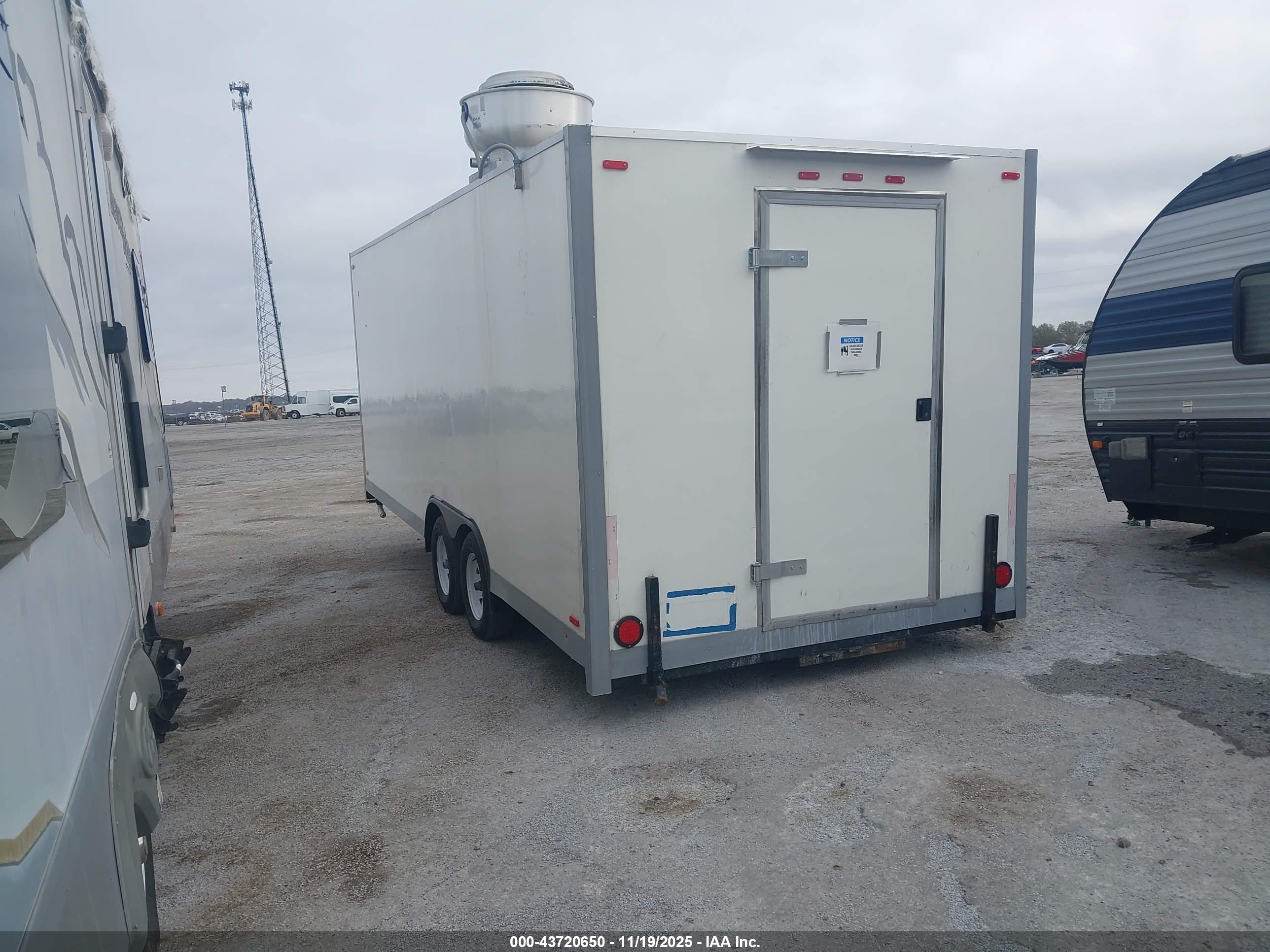FUD TRAILERS image 3
