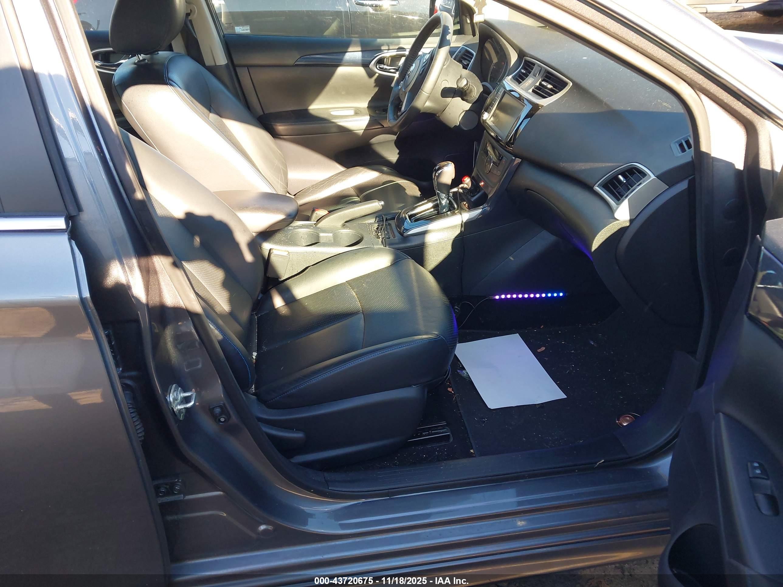 NISSAN SENTRA image 5