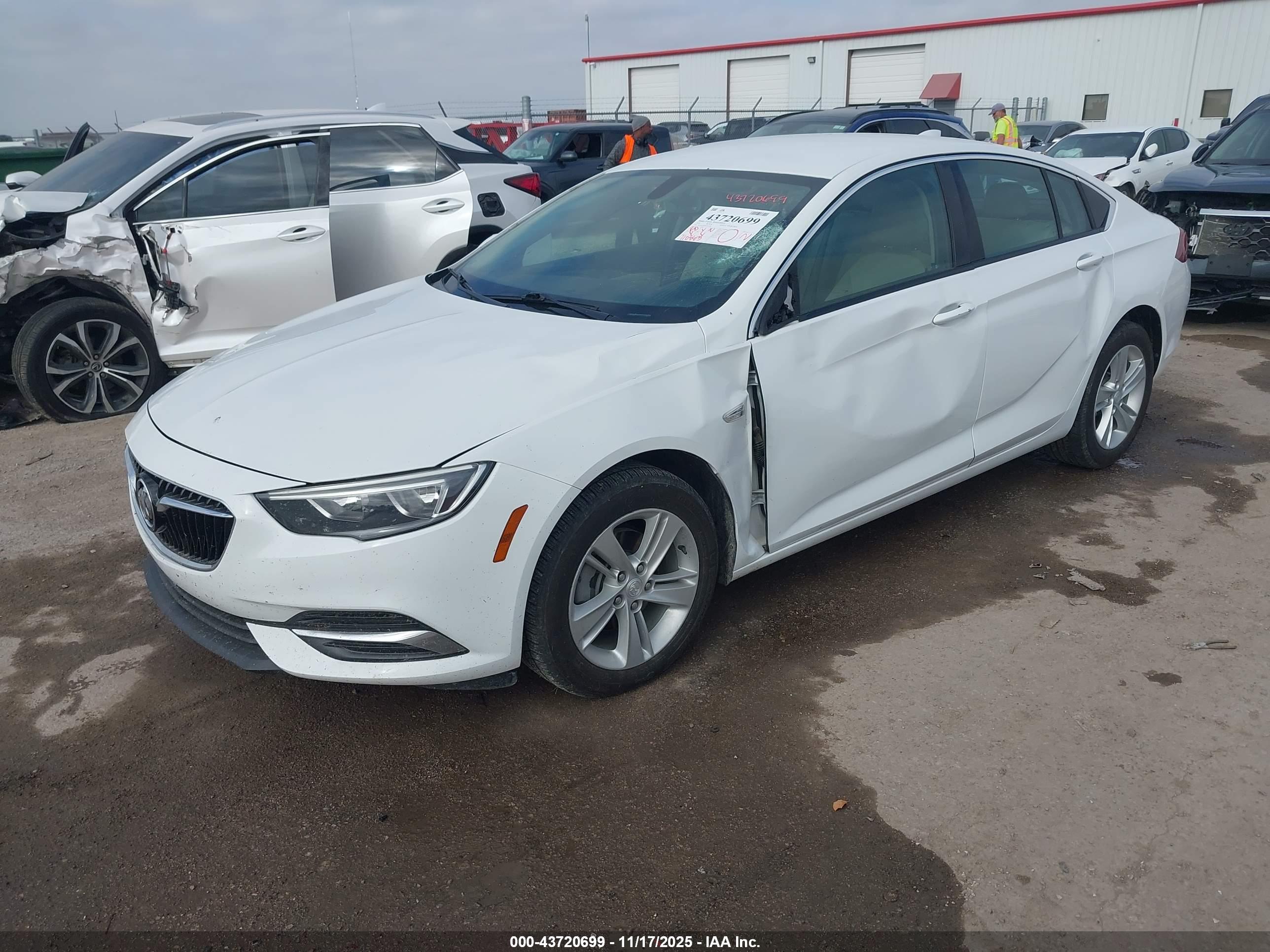 BUICK REGAL image 2