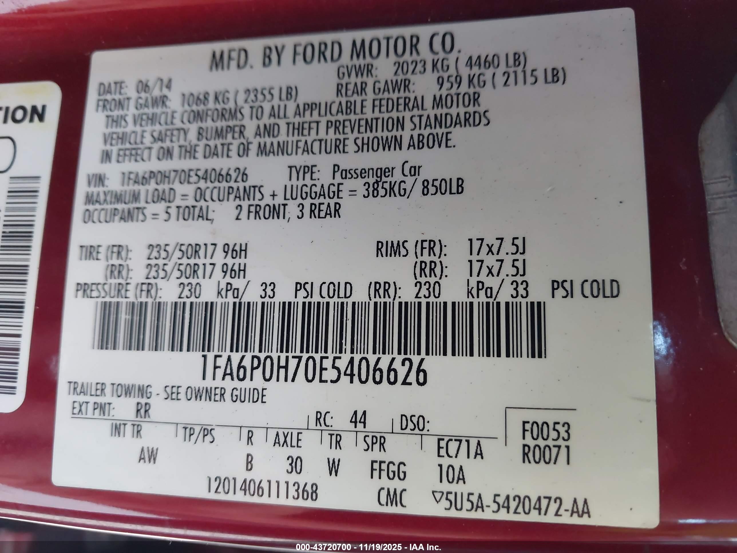 FORD FUSION image 9