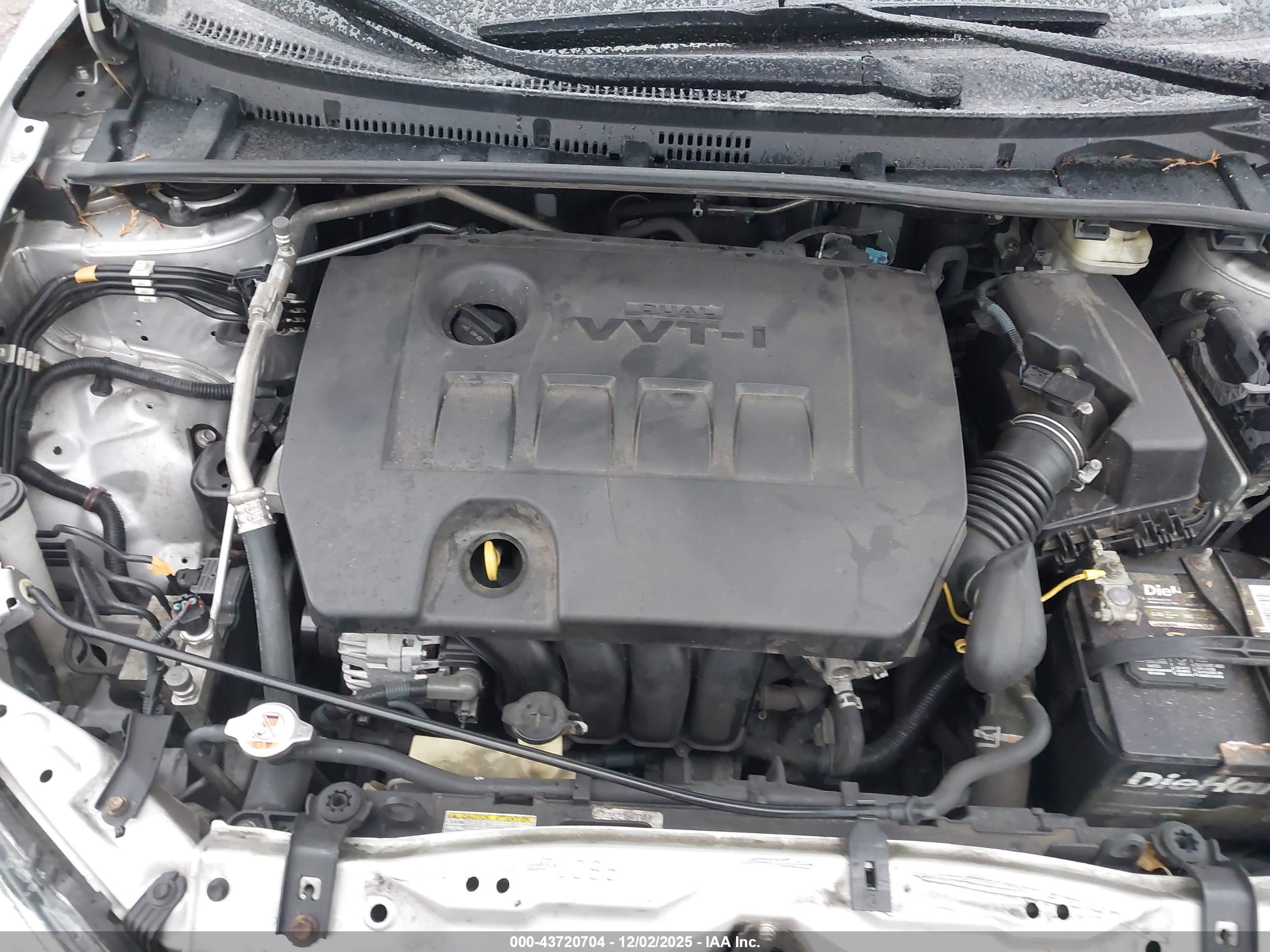 TOYOTA COROLLA image 10