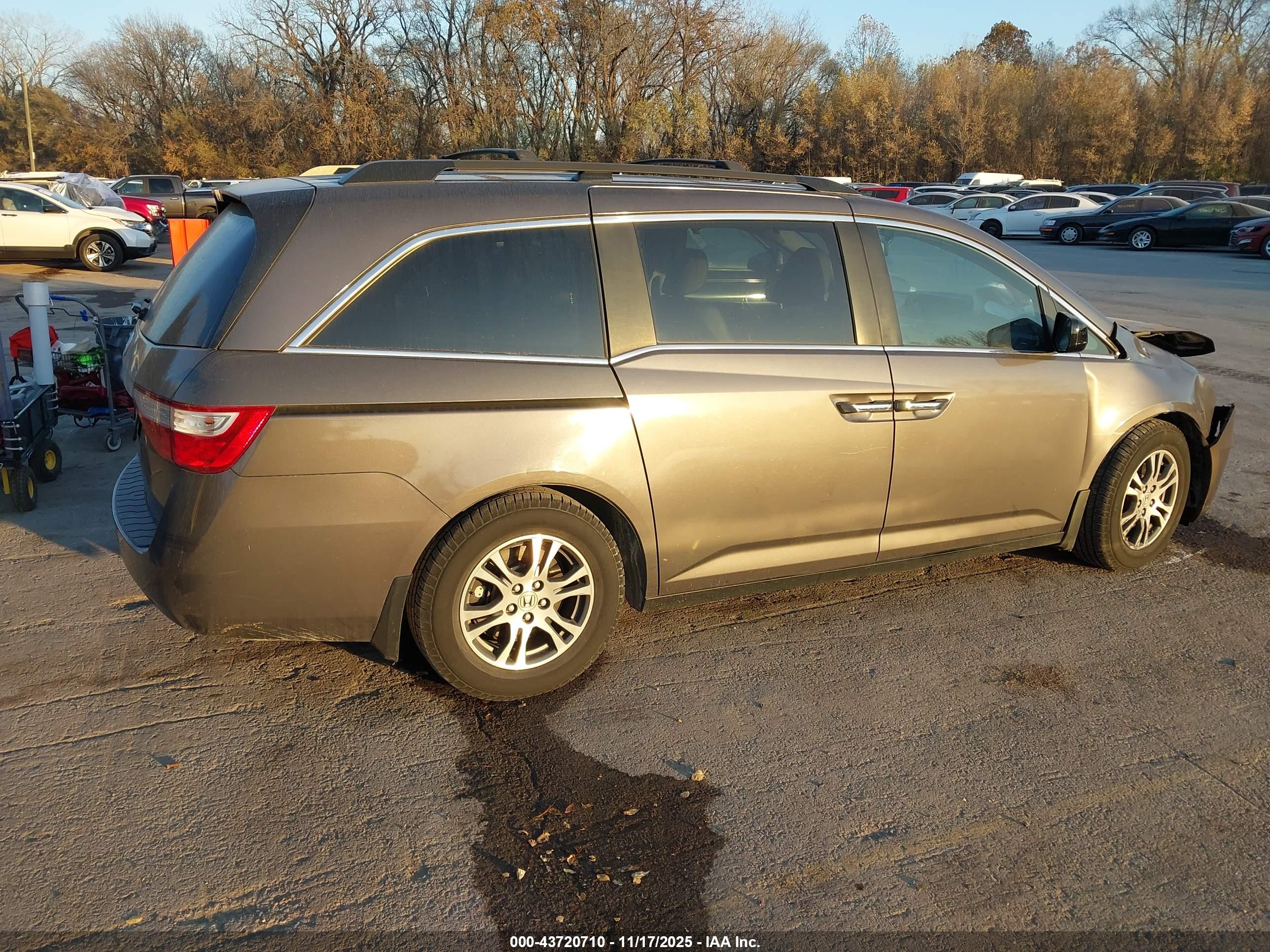 HONDA ODYSSEY image 4