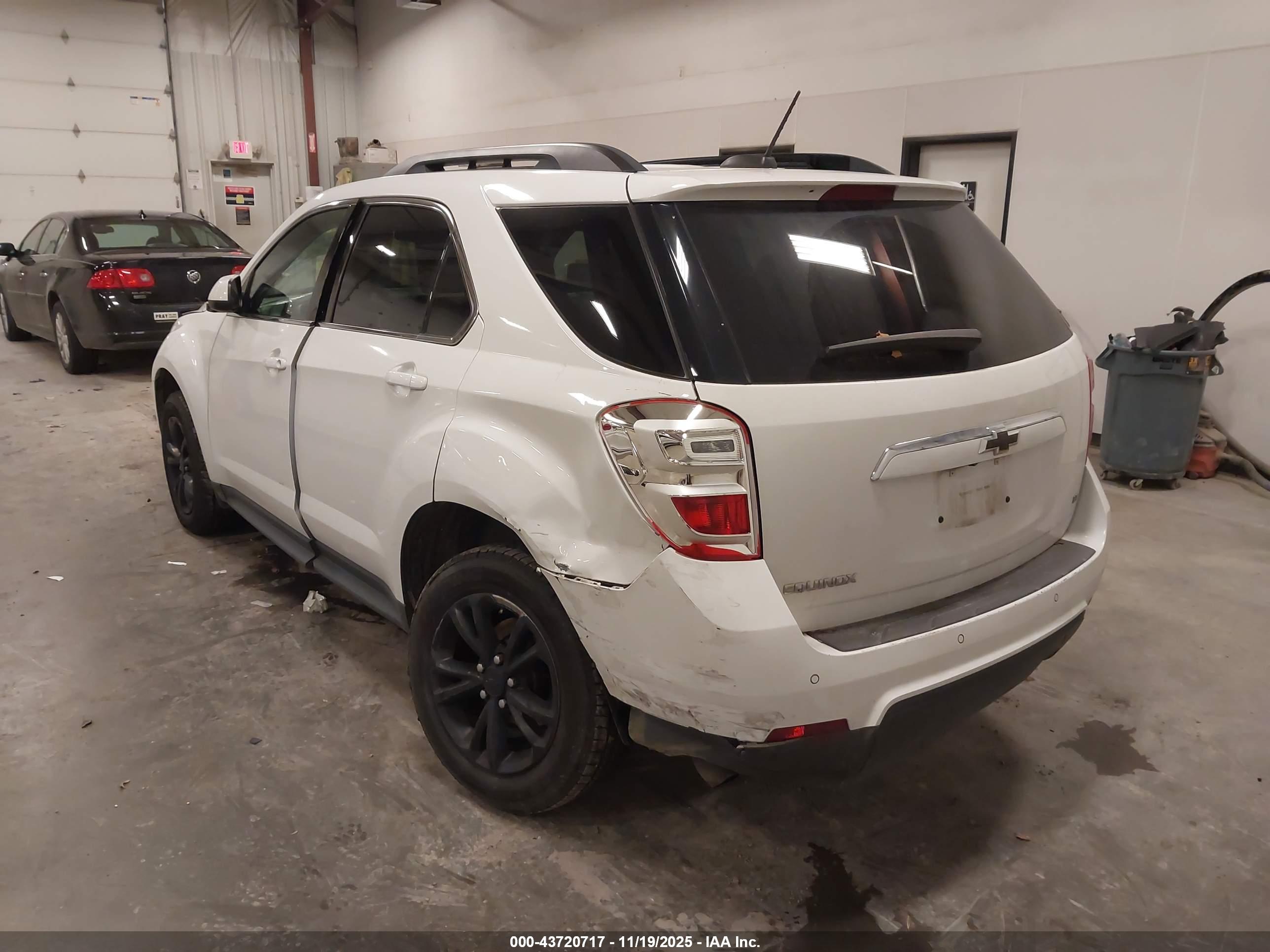 CHEVROLET EQUINOX image 3