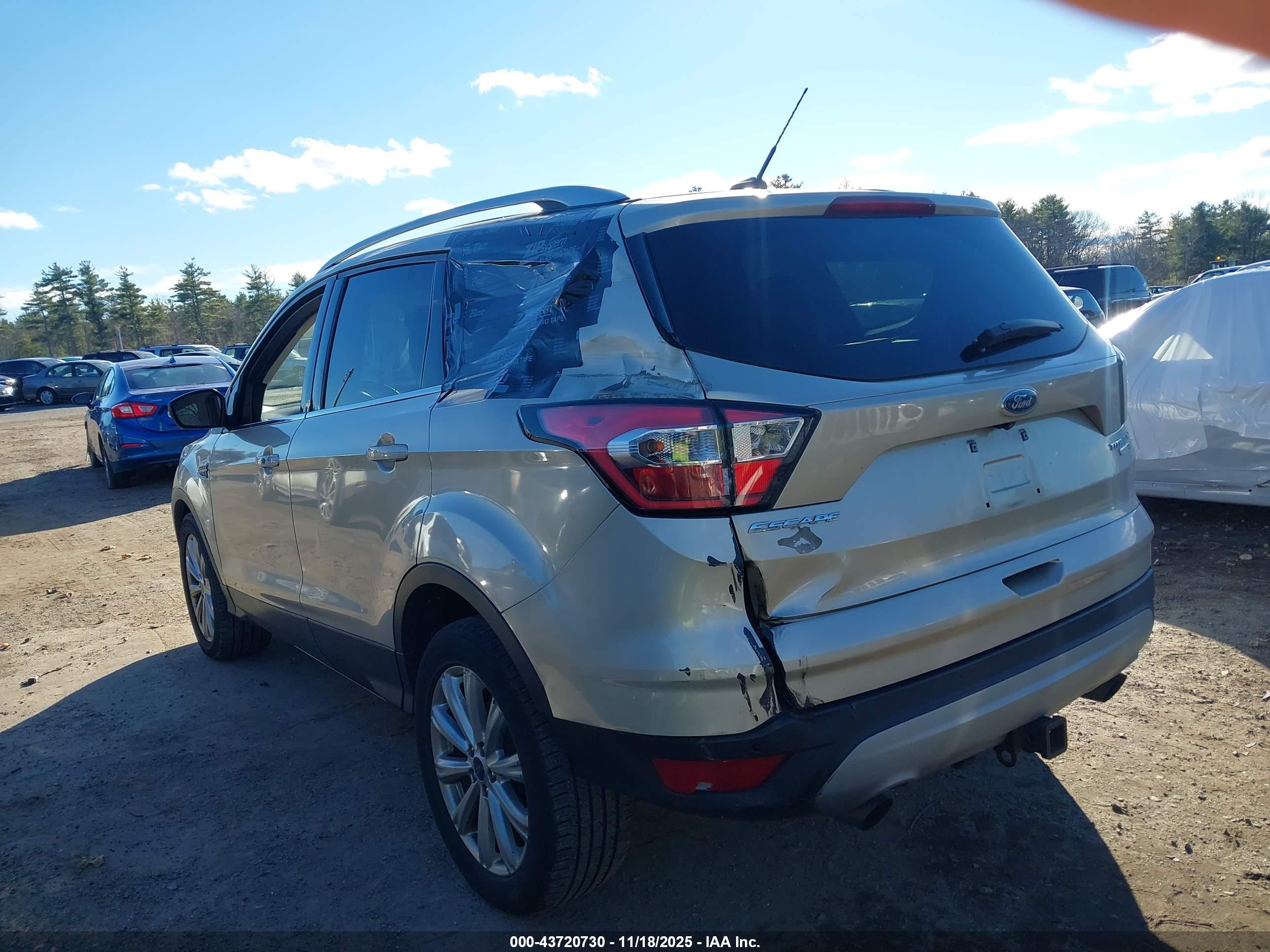 FORD ESCAPE image 6