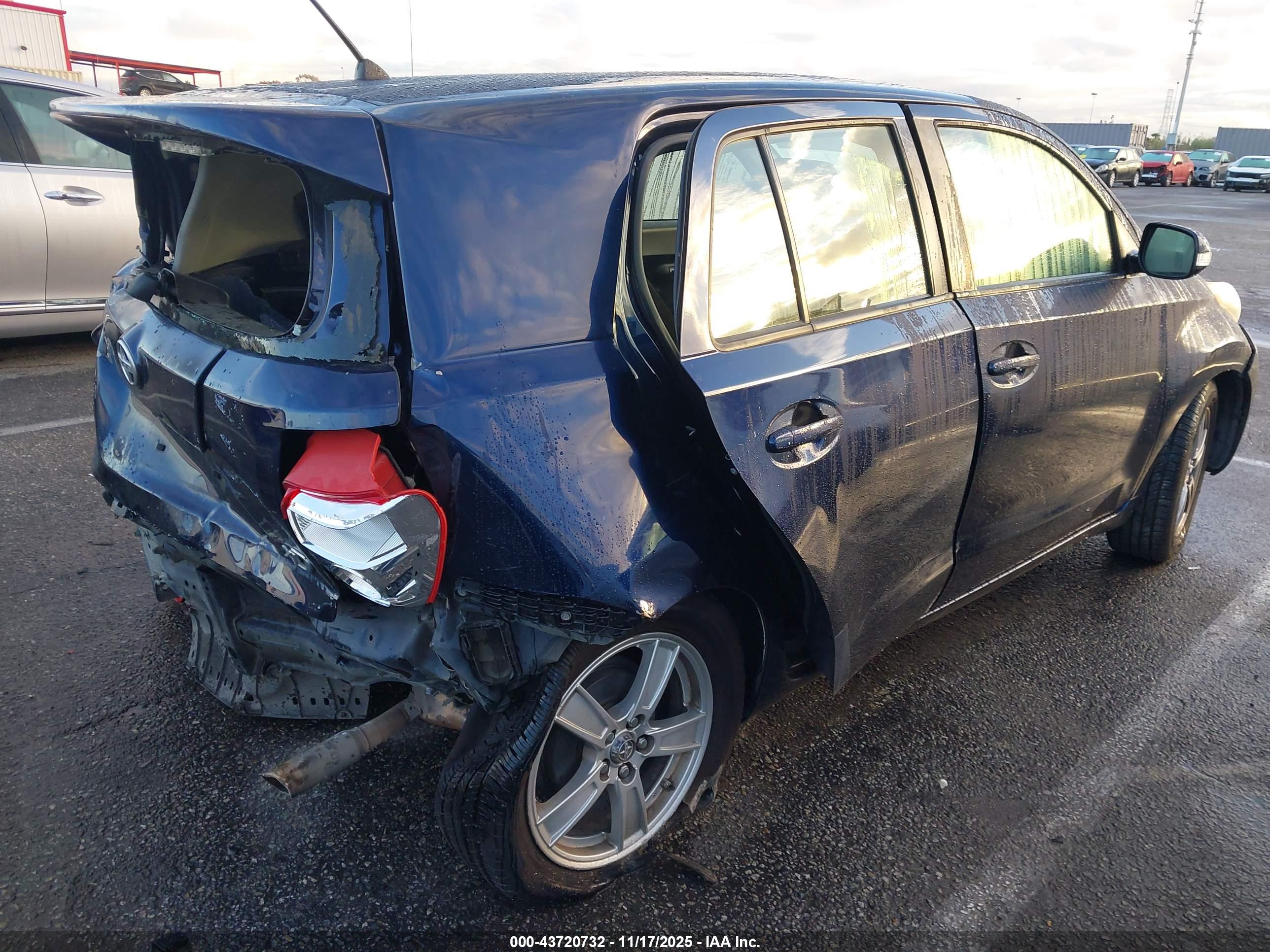SCION XD image 4