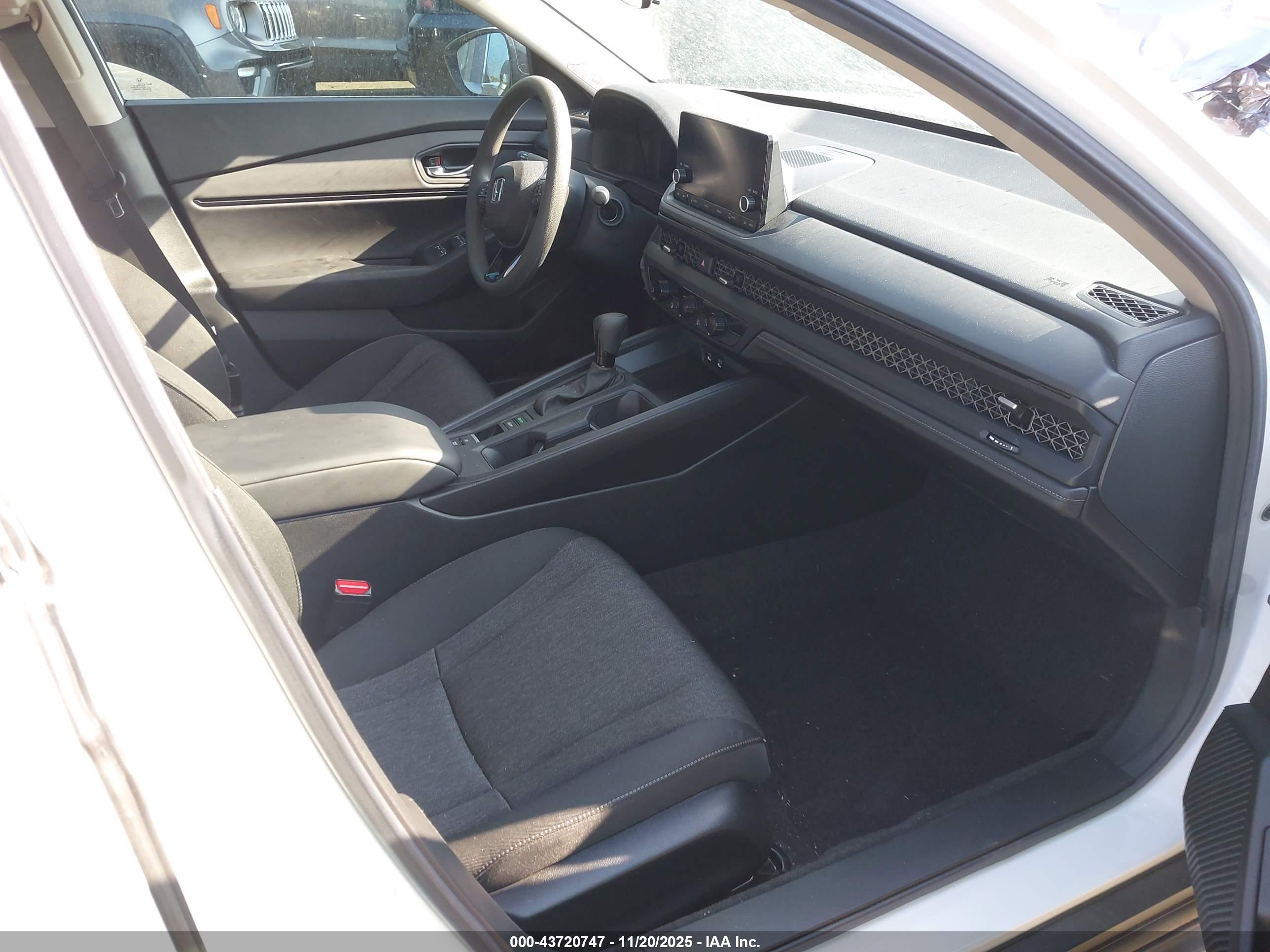 HONDA ACCORD image 5
