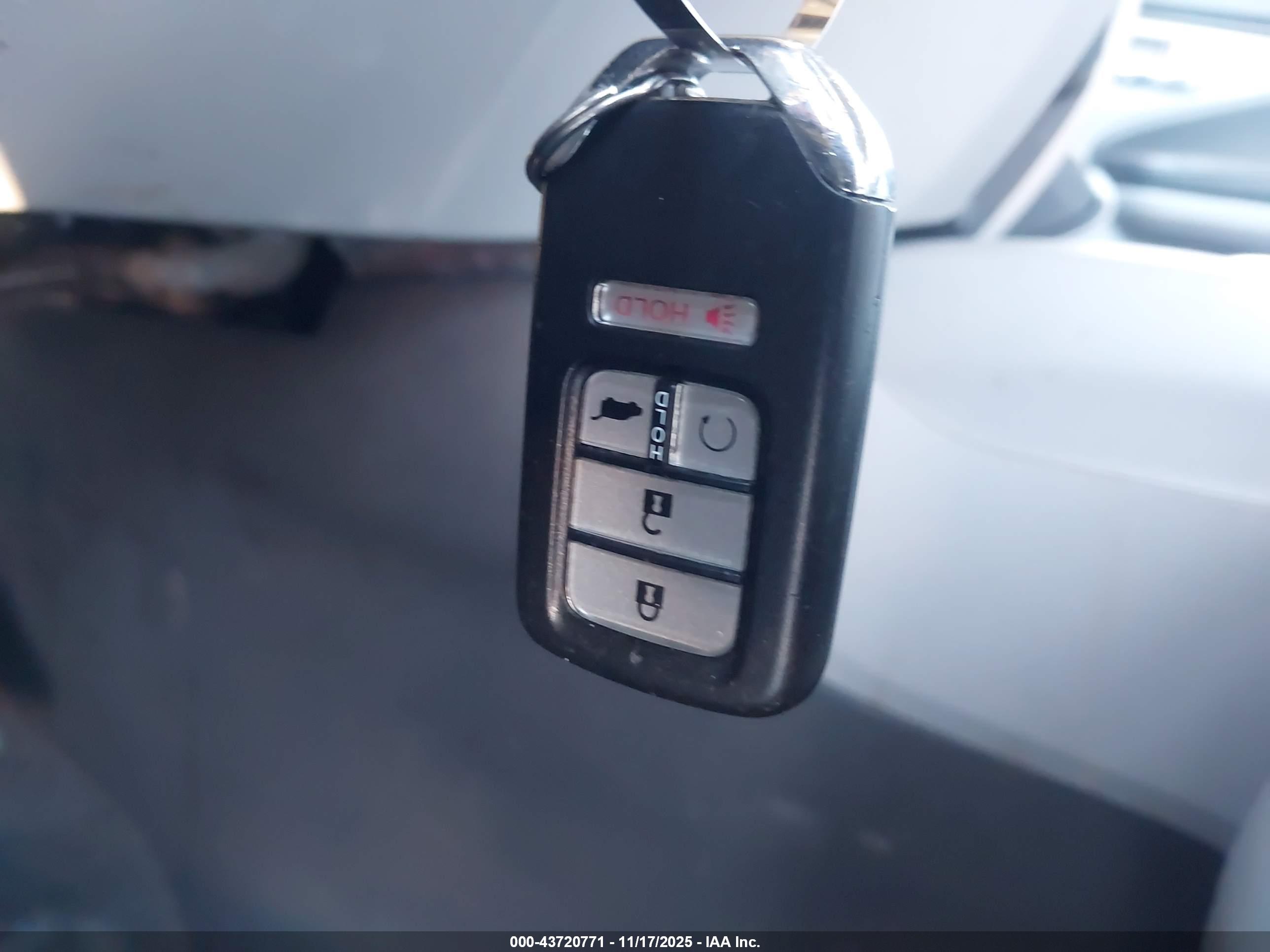HONDA PILOT image 11
