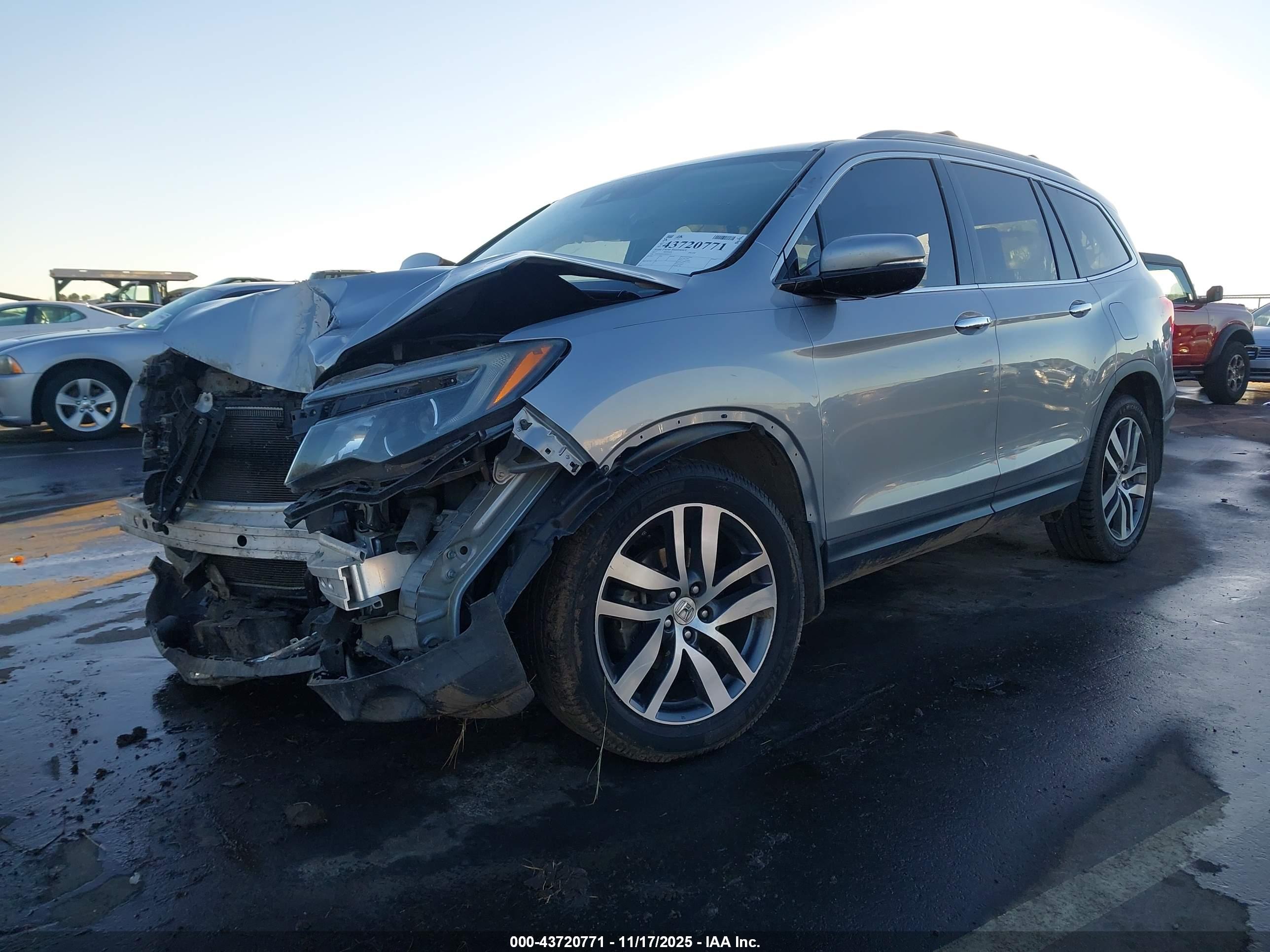 HONDA PILOT image 2