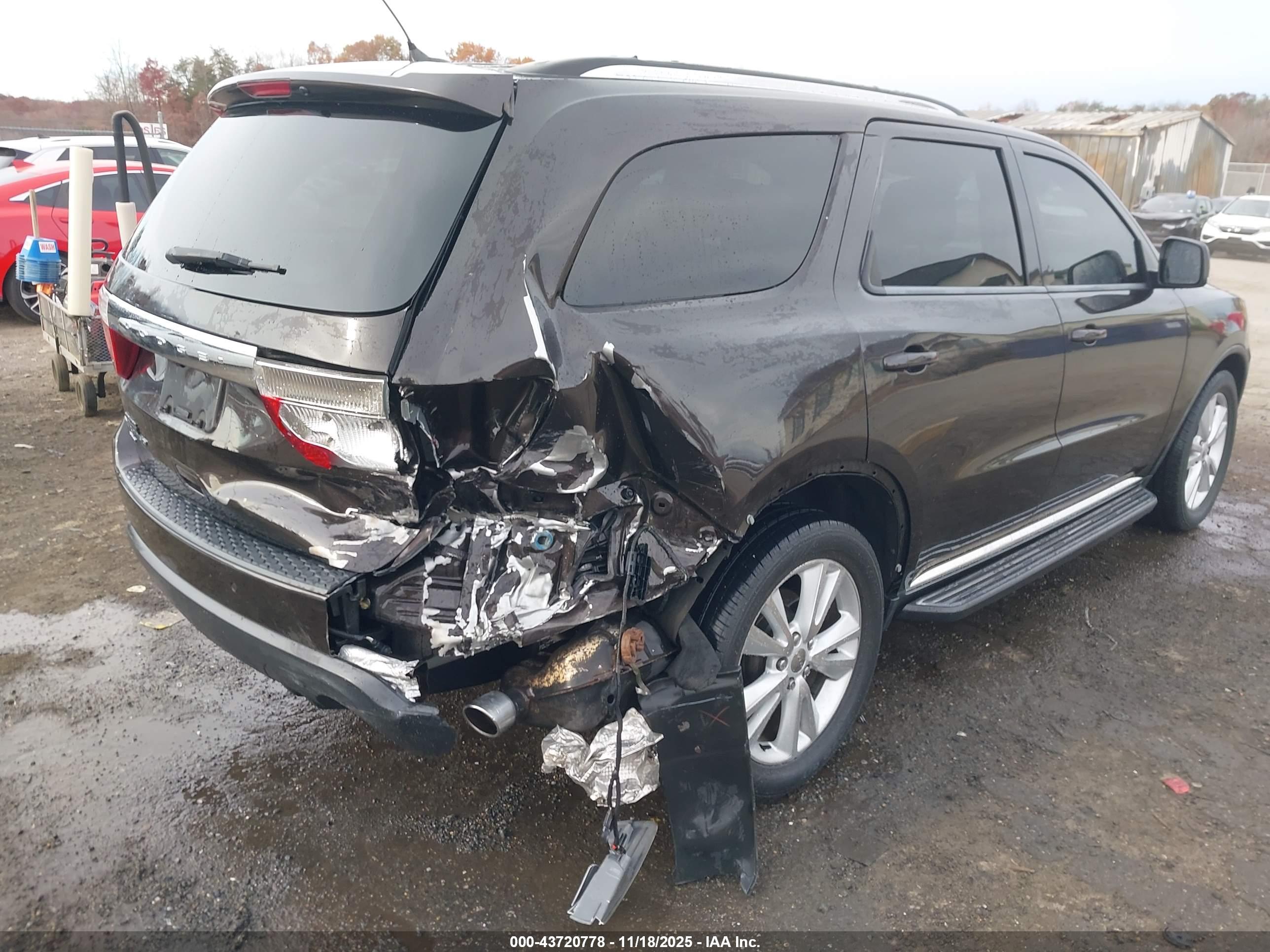 DODGE DURANGO image 6