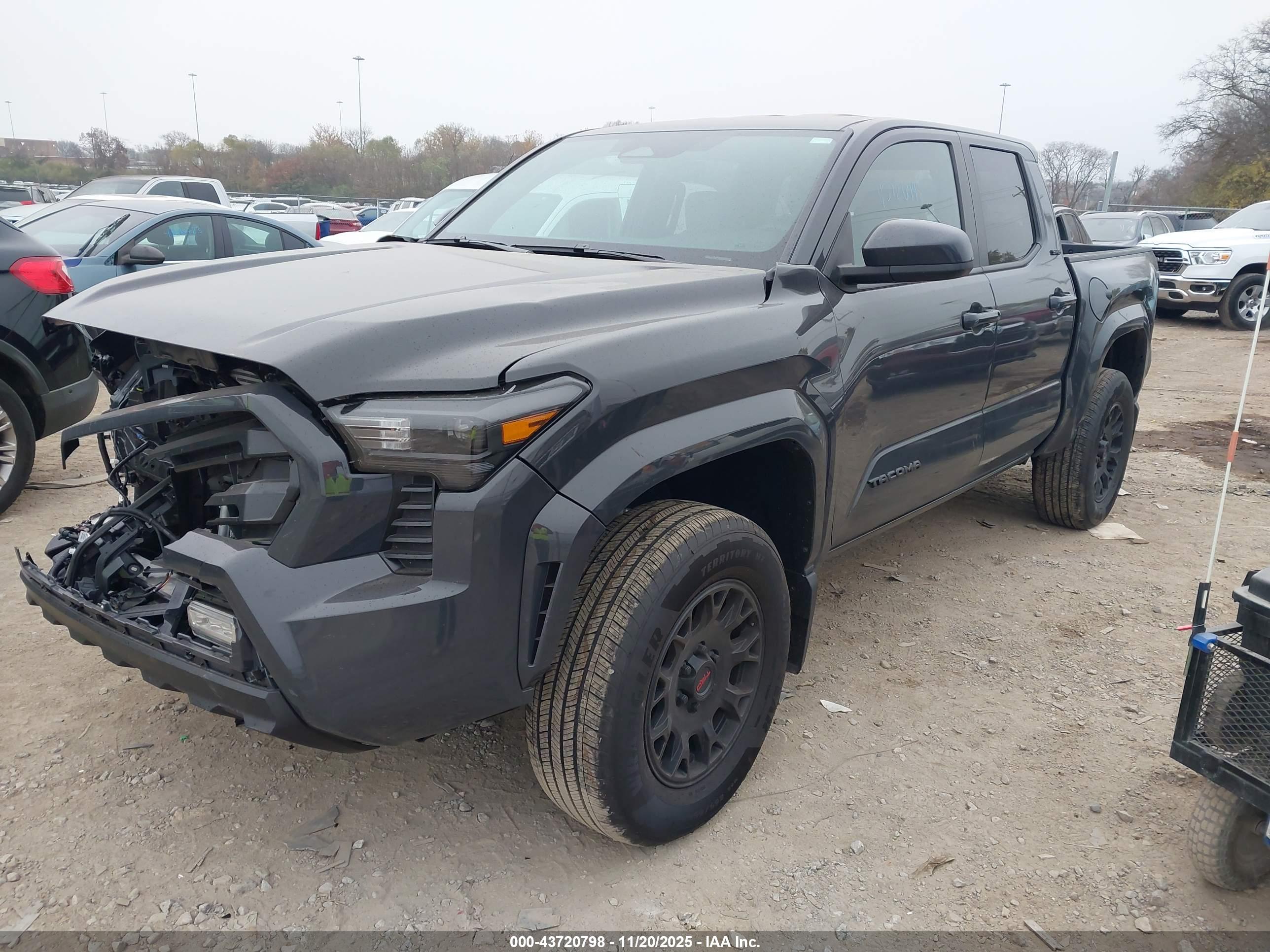 TOYOTA TACOMA image 2