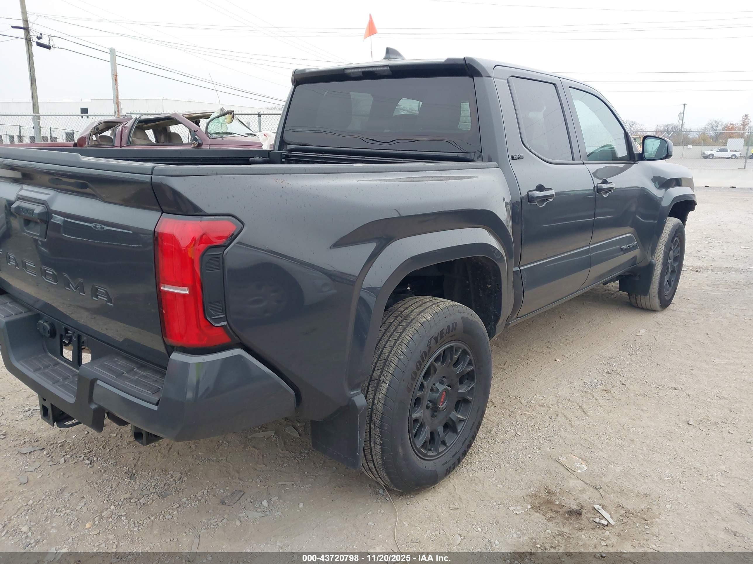 TOYOTA TACOMA image 4