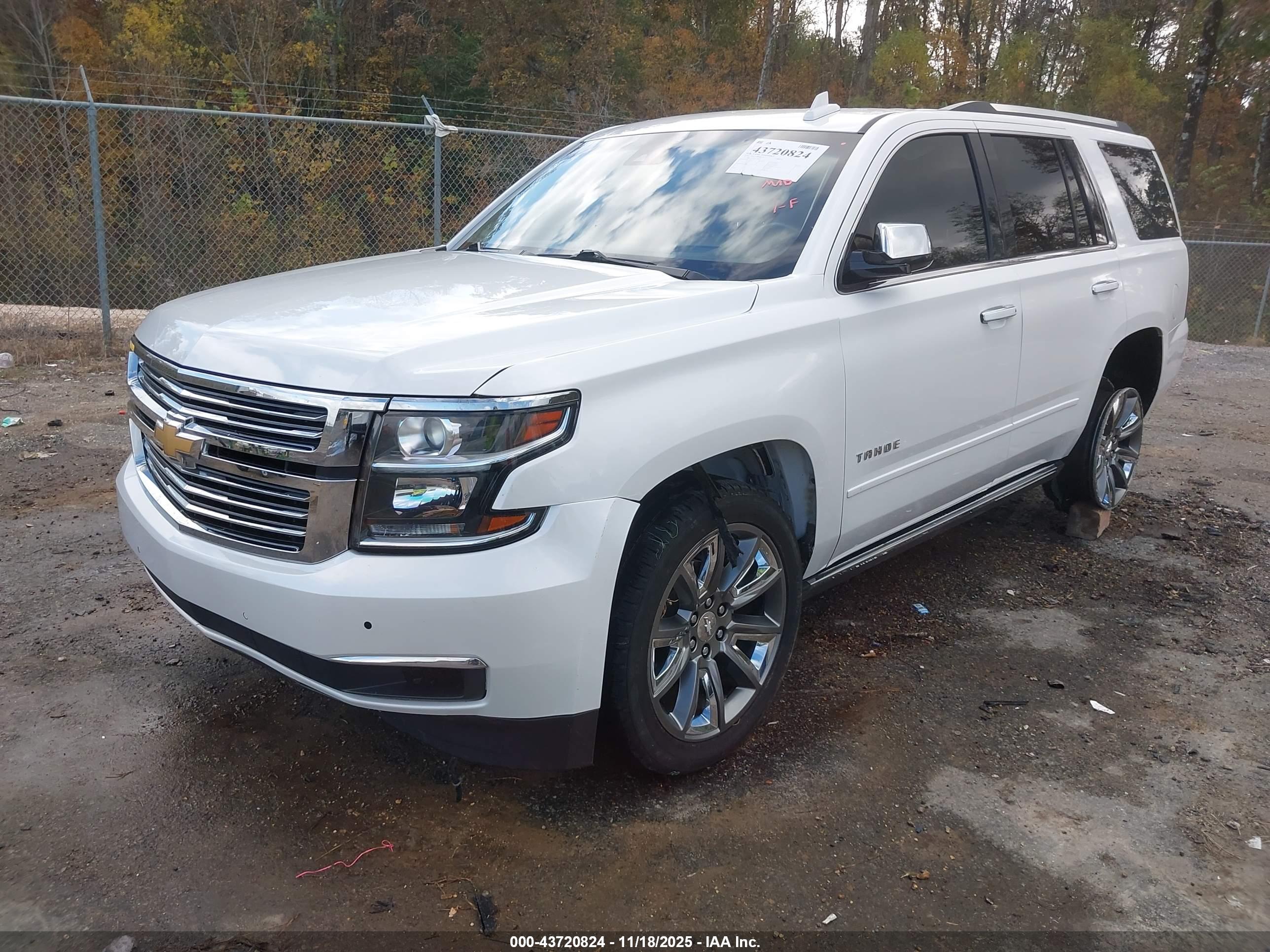 CHEVROLET TAHOE image 2