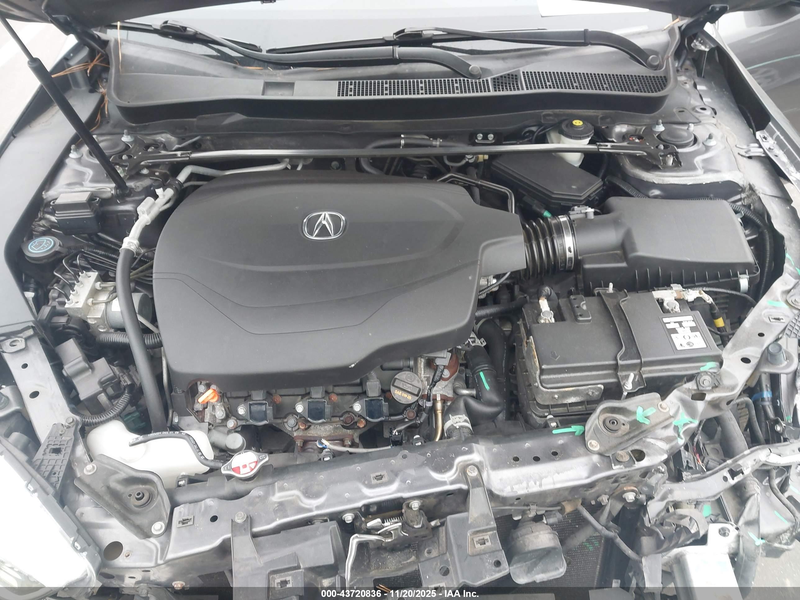 ACURA TLX image 10