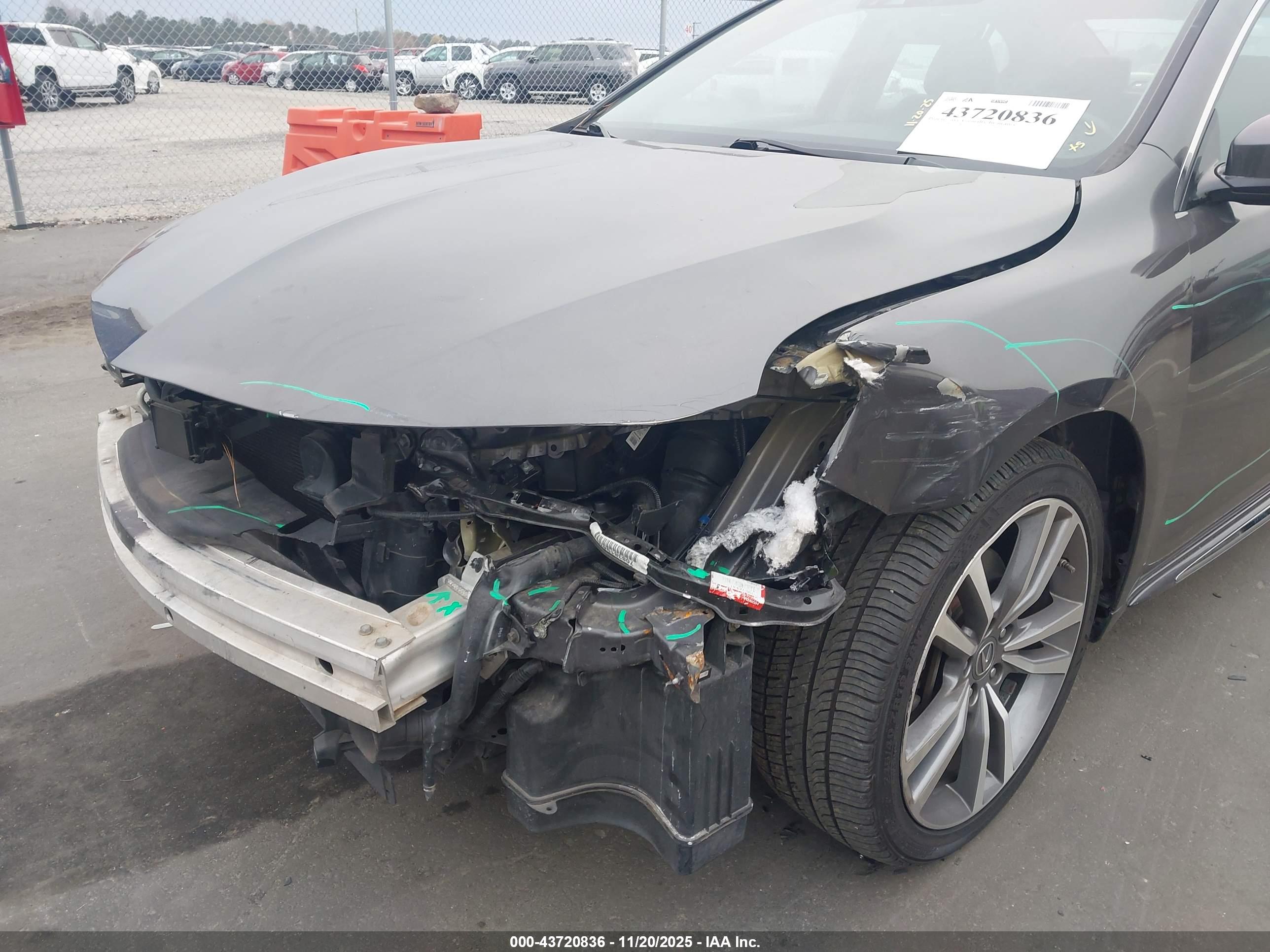 ACURA TLX image 6