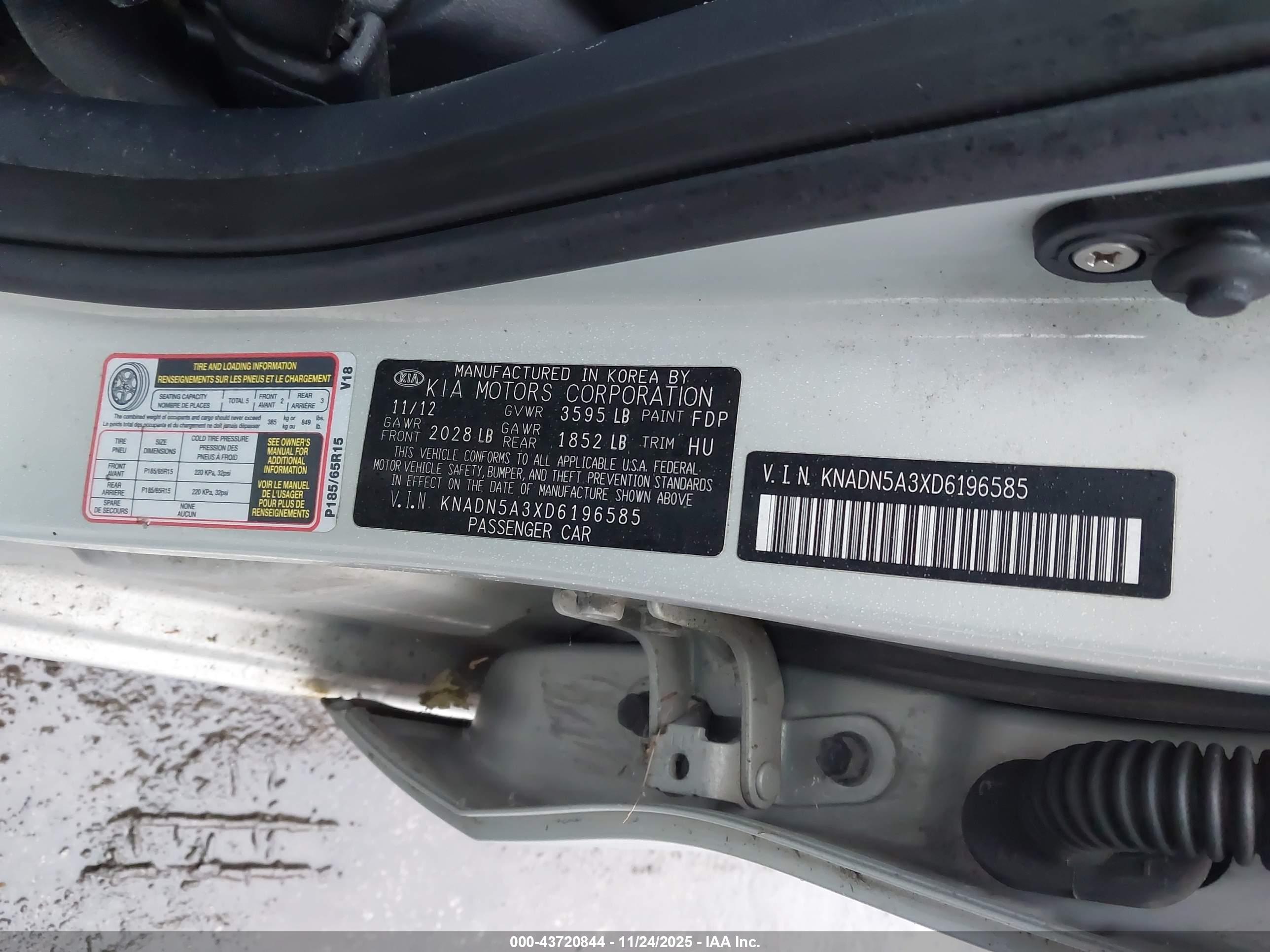 KIA RIO image 9