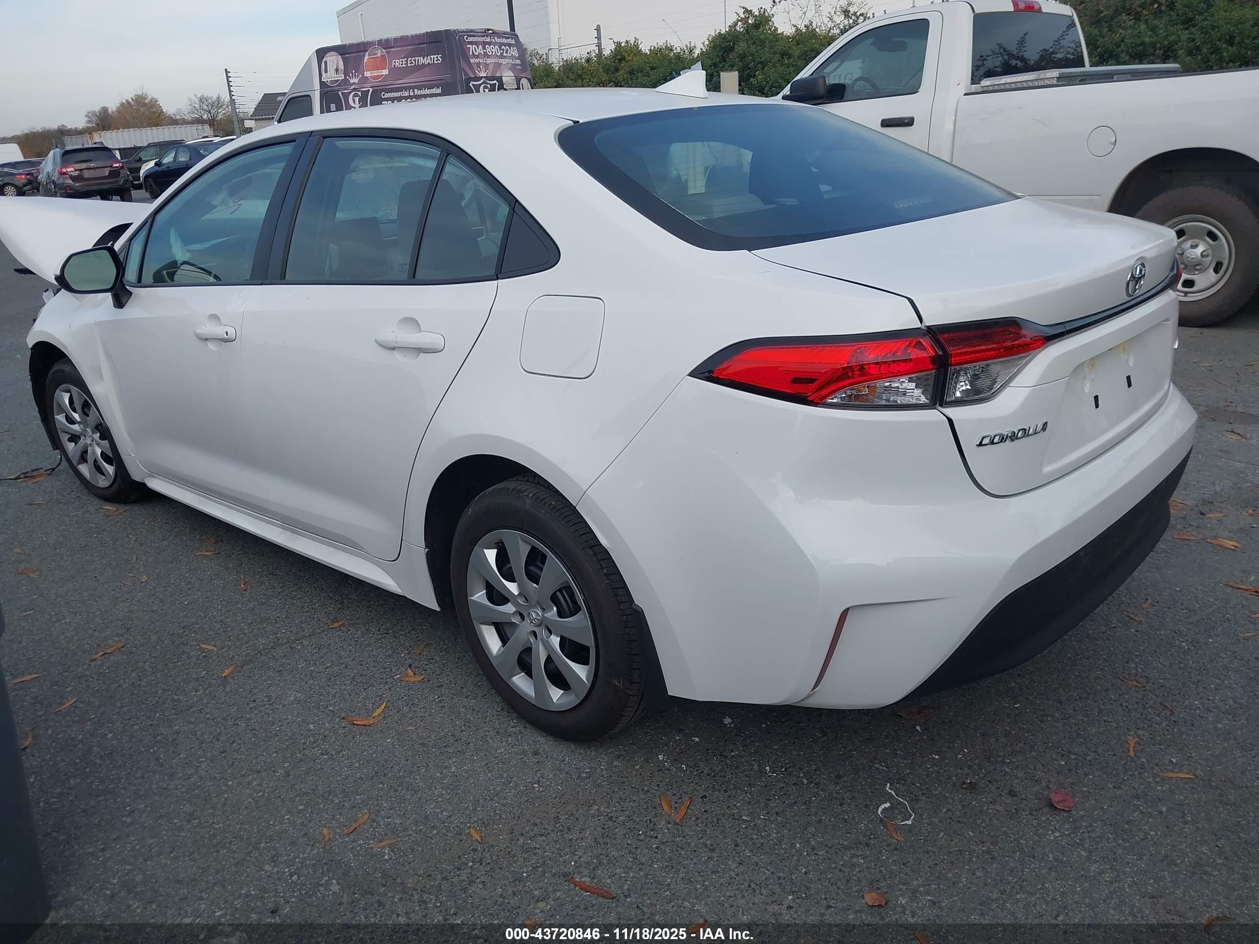TOYOTA COROLLA image 3