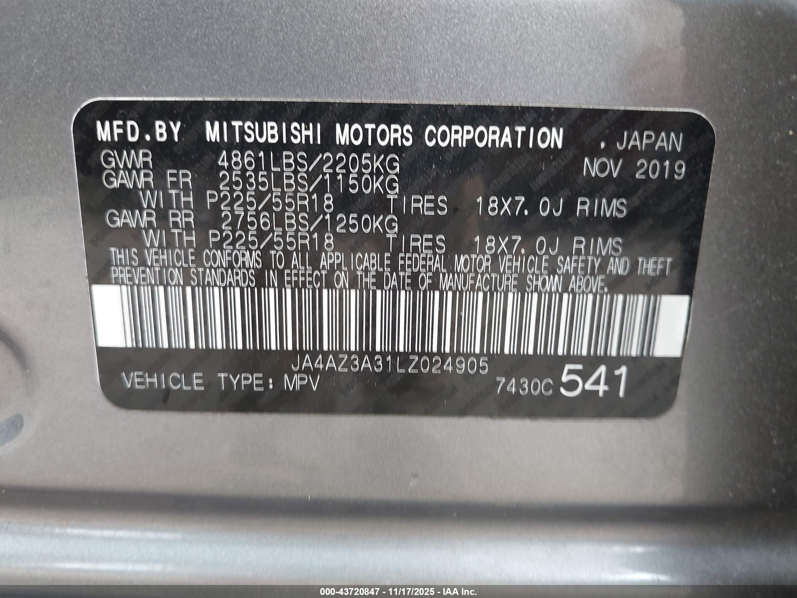 MITSUBISHI OUTLANDER image 9