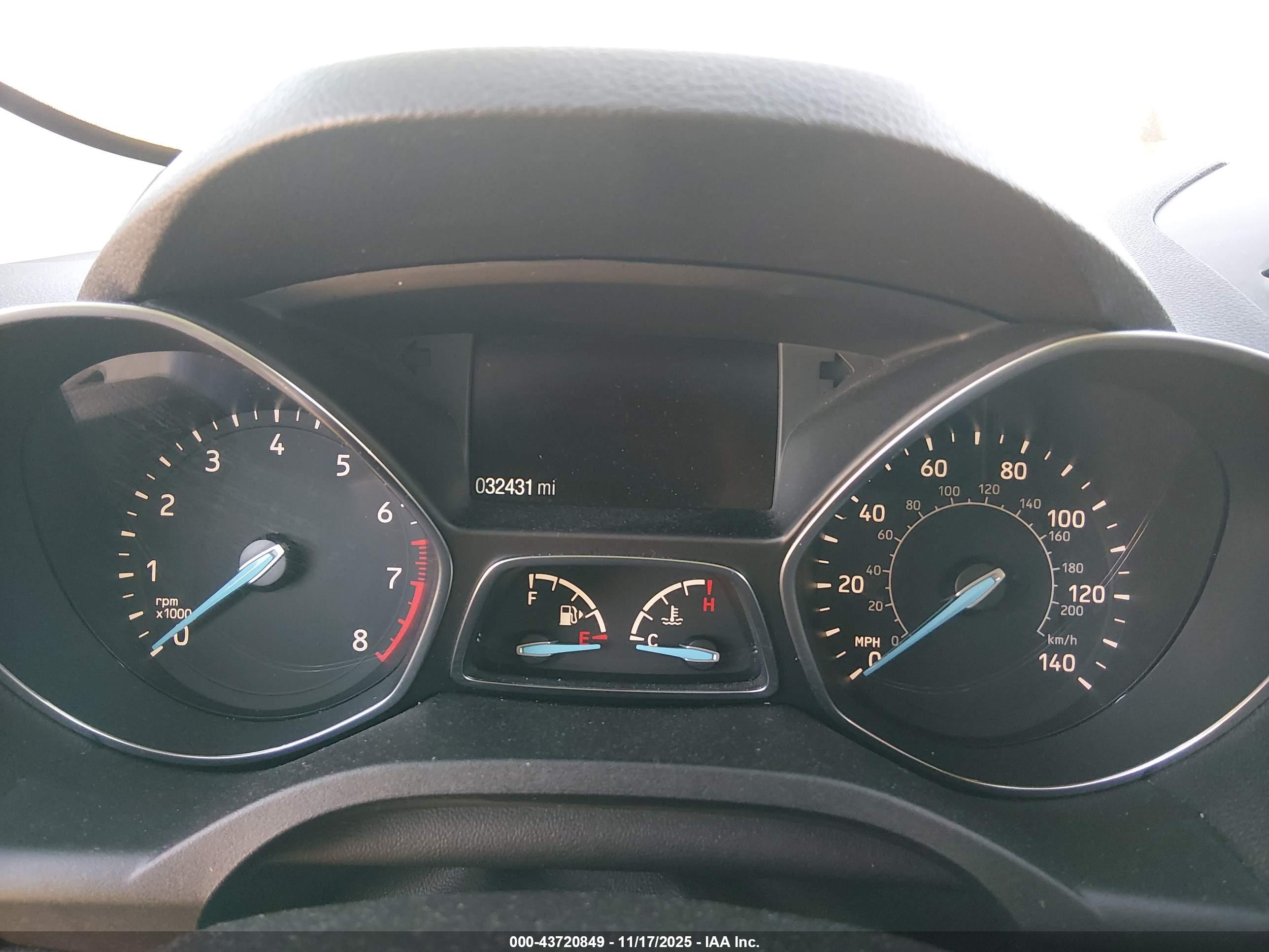 FORD ESCAPE image 7