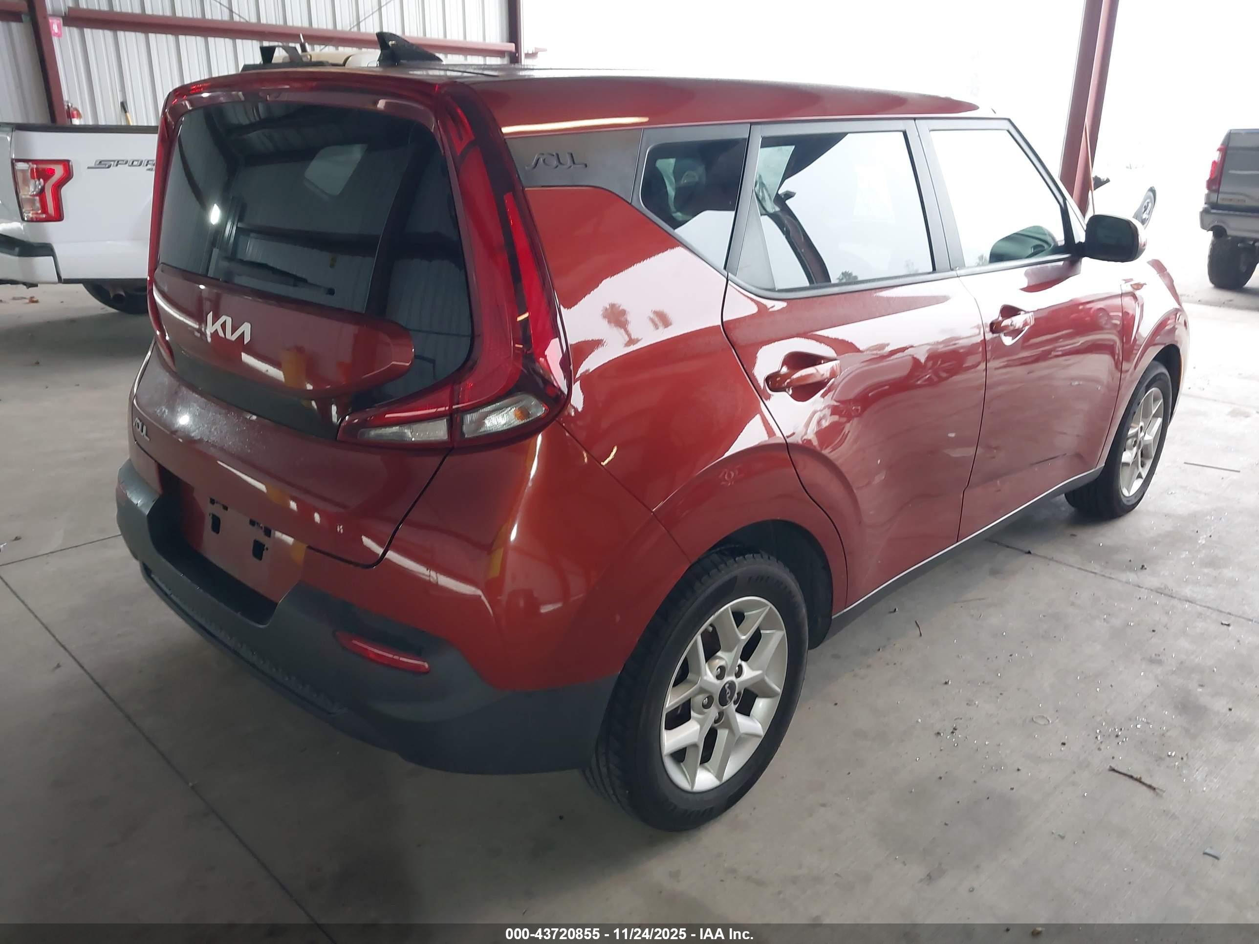 KIA SOUL image 4