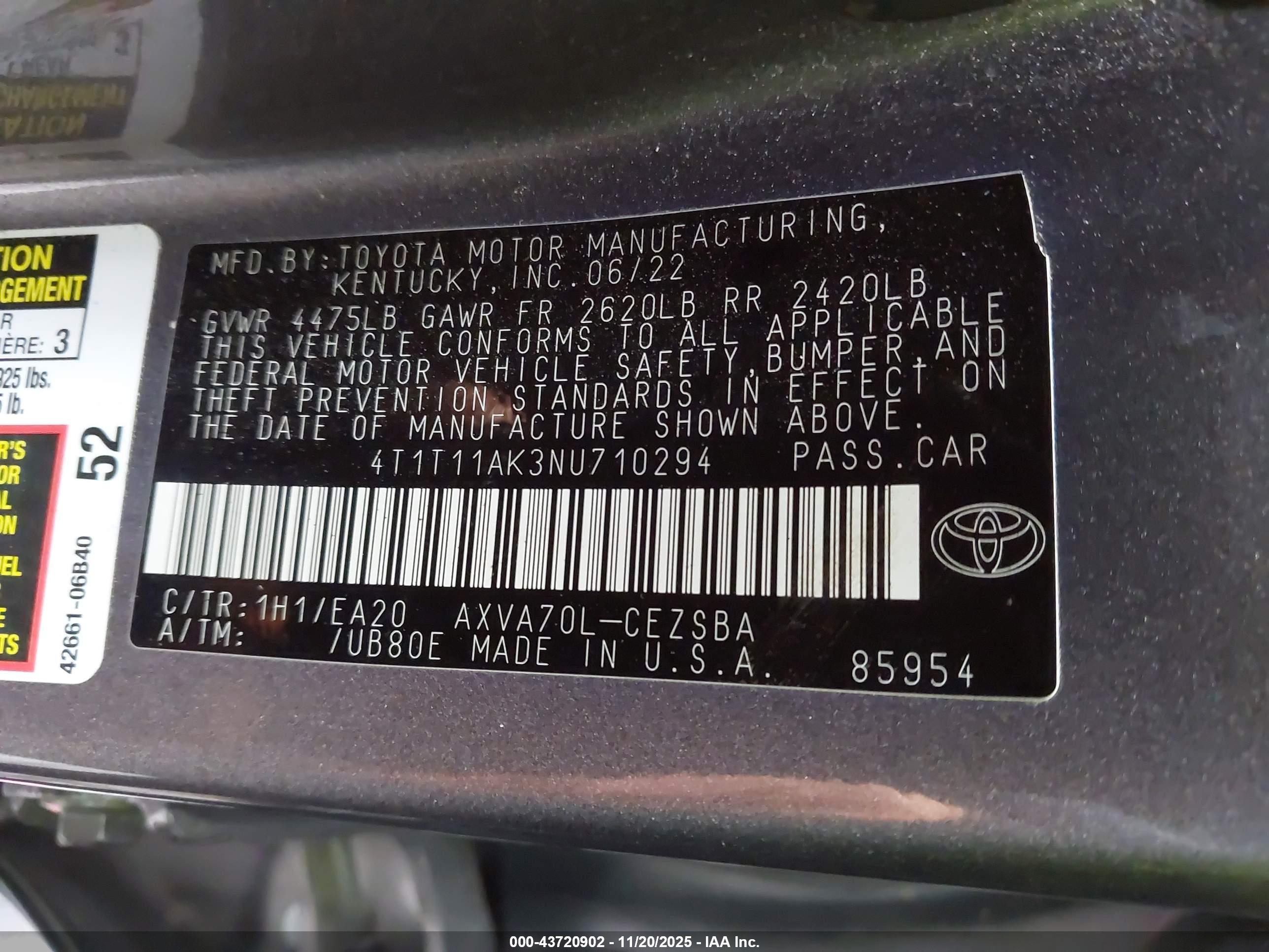 TOYOTA CAMRY image 9